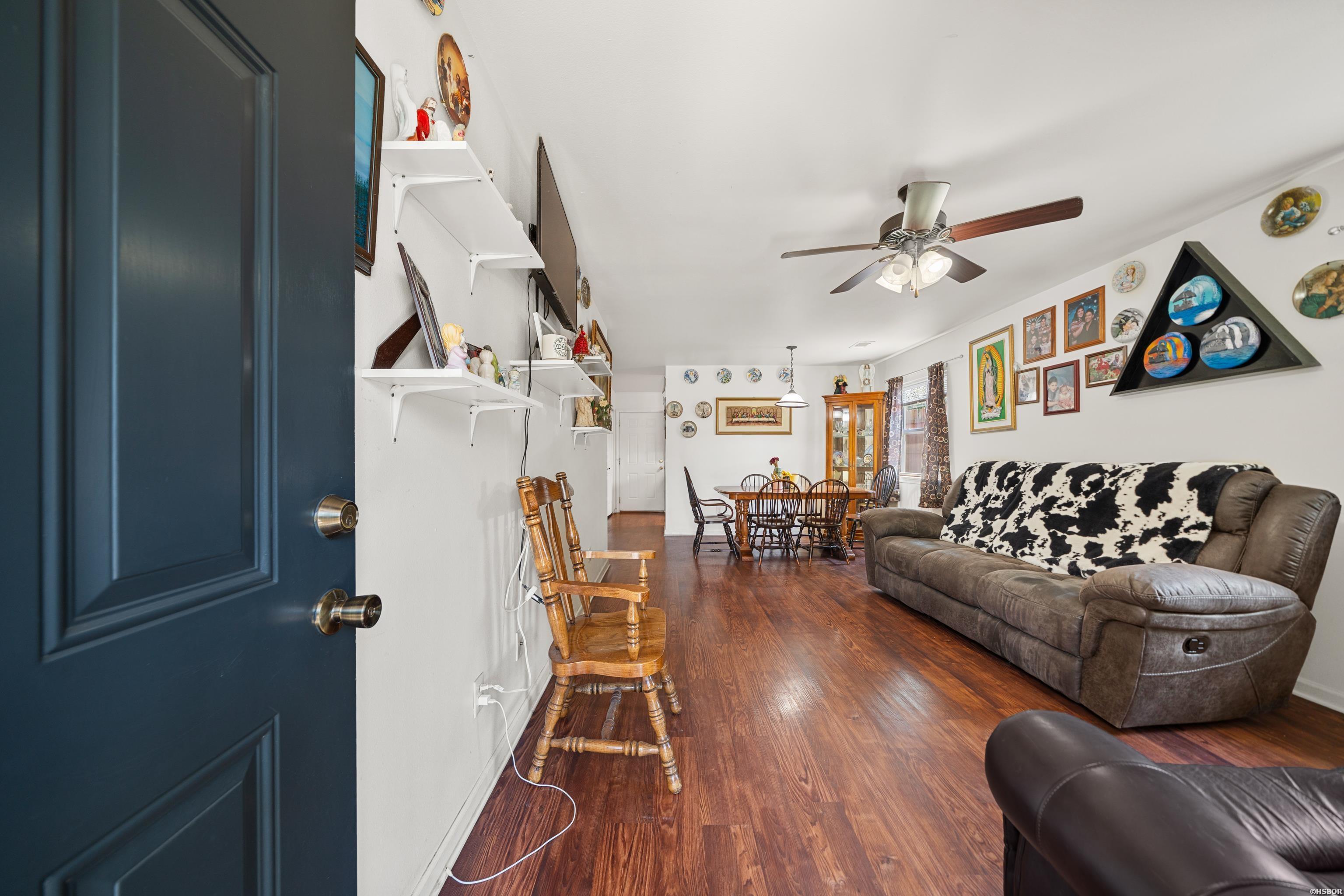 112 Mellersh Street Property Photo 3