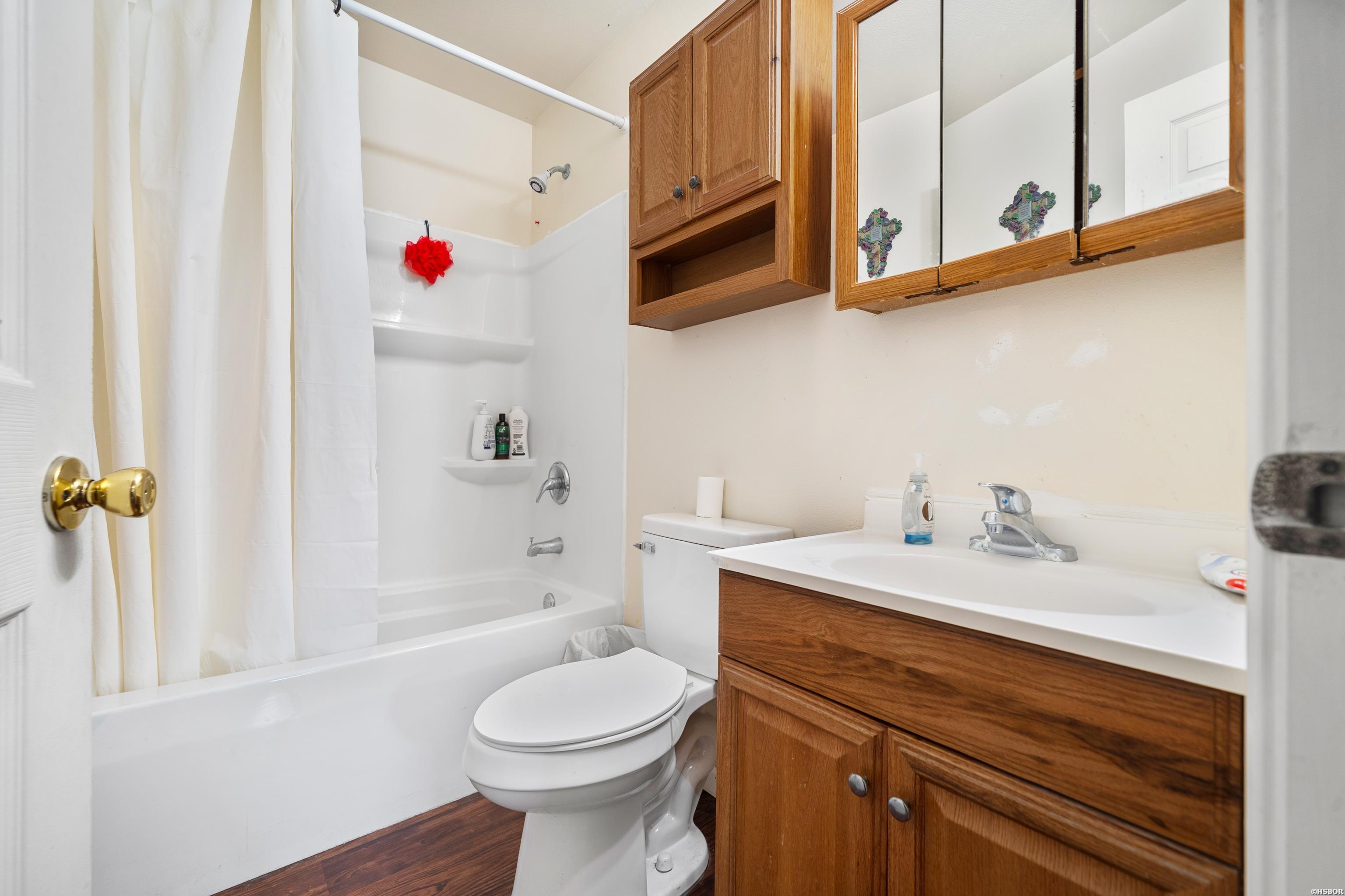 112 Mellersh Street Property Photo 18