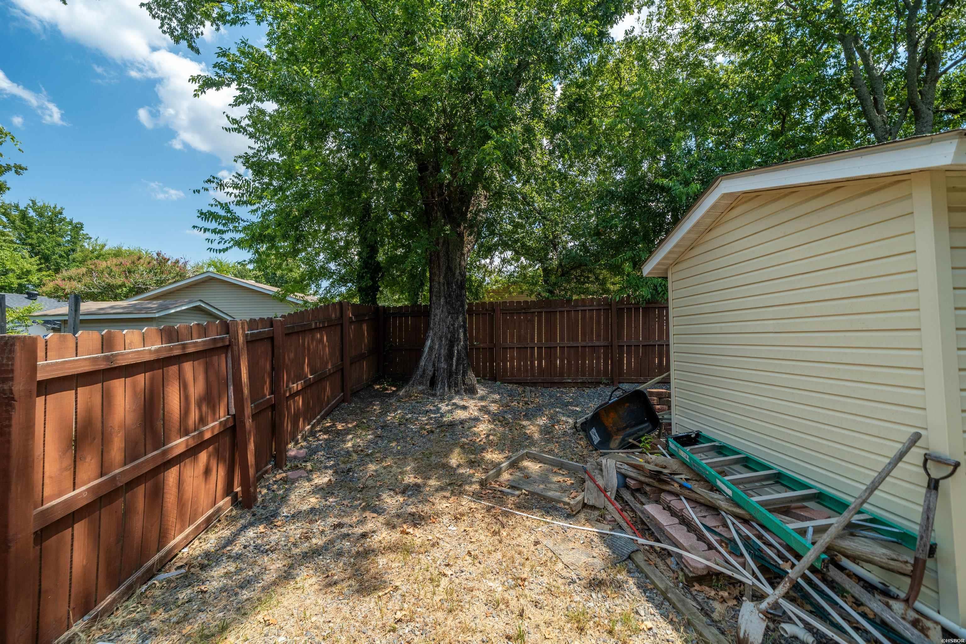 112 Mellersh Street Property Photo 24
