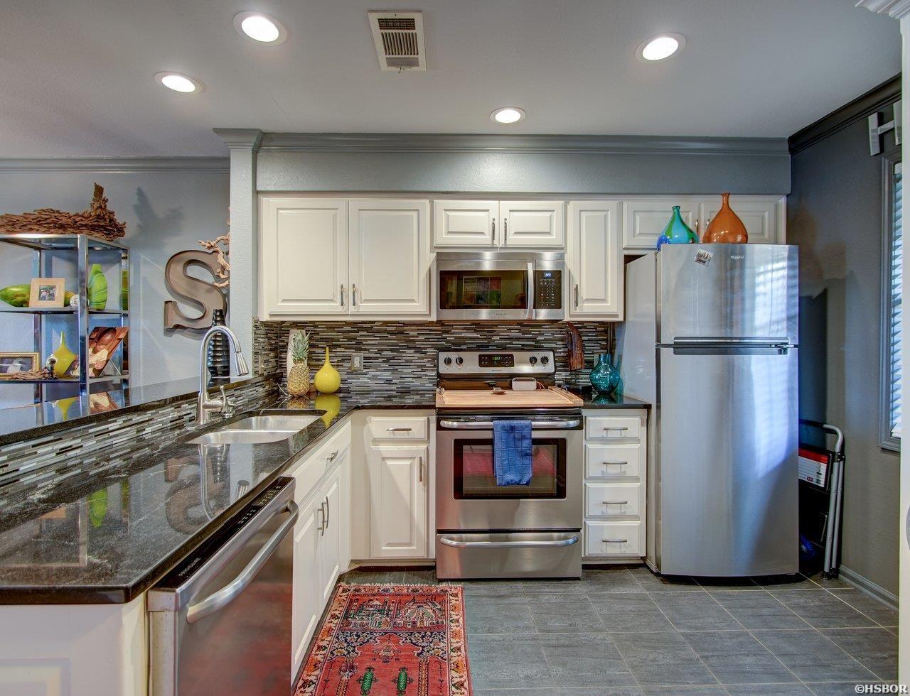 472 Catherine Park Road Property Photo 11