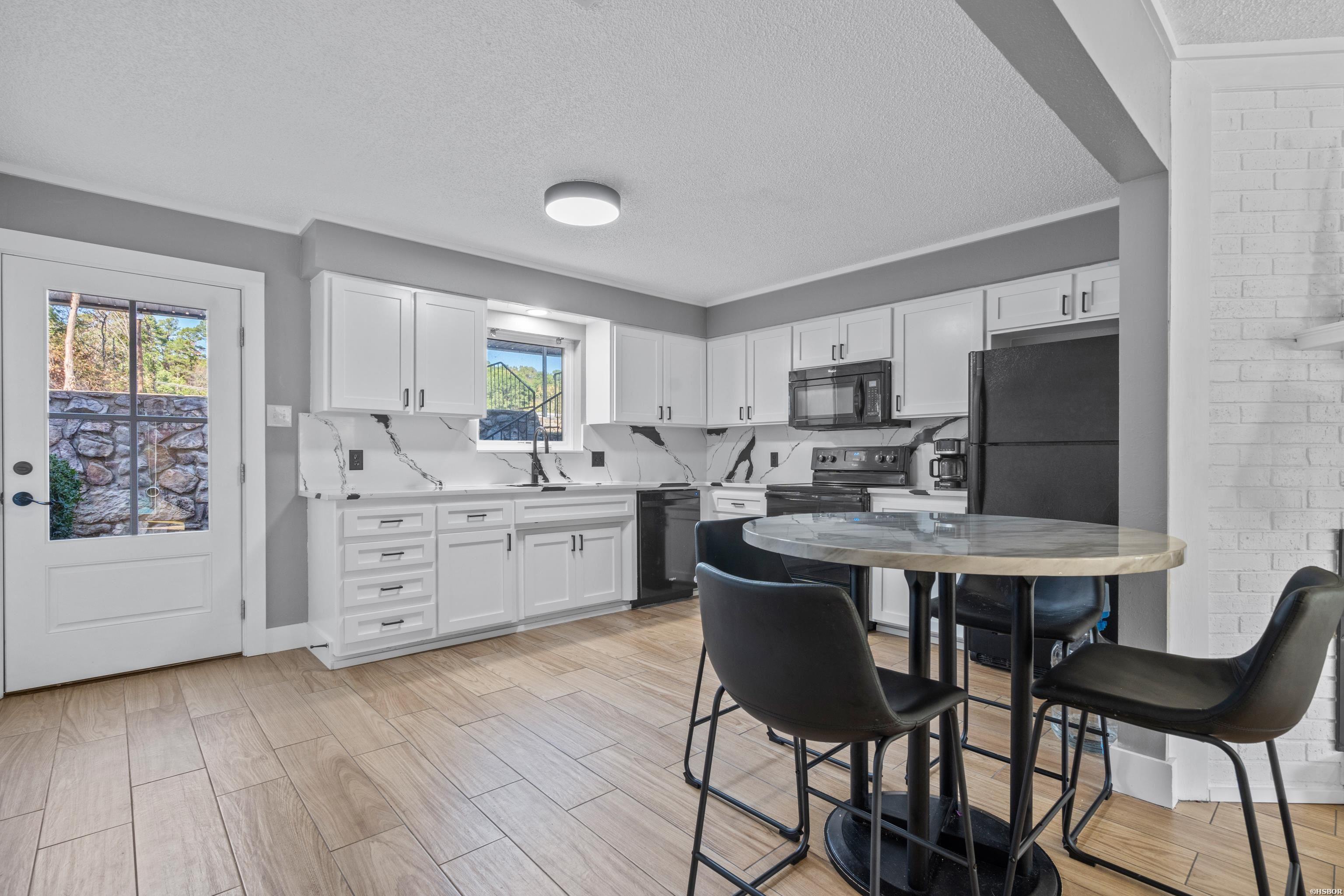 153869 Property Photo 9