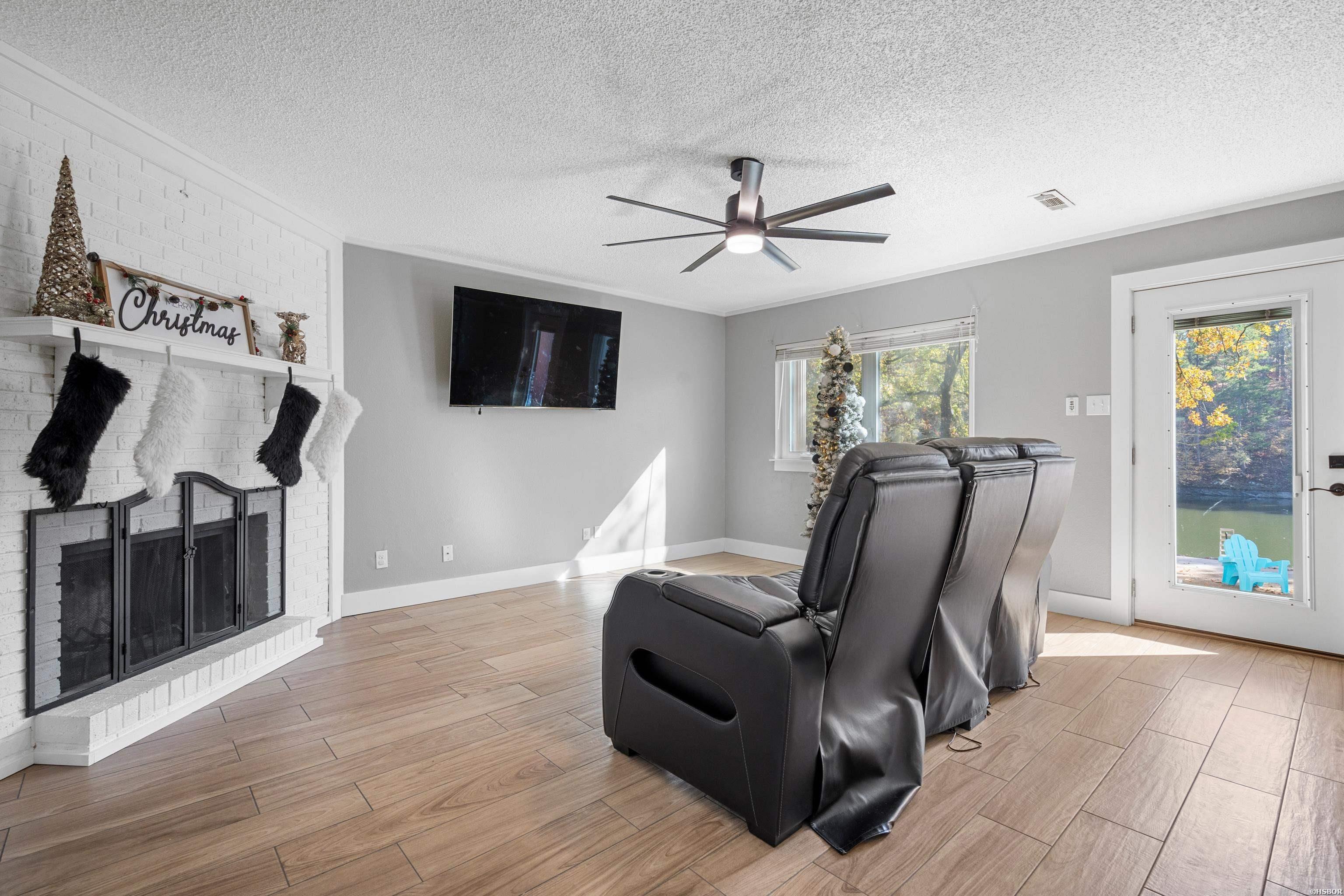 153869 Property Photo 11