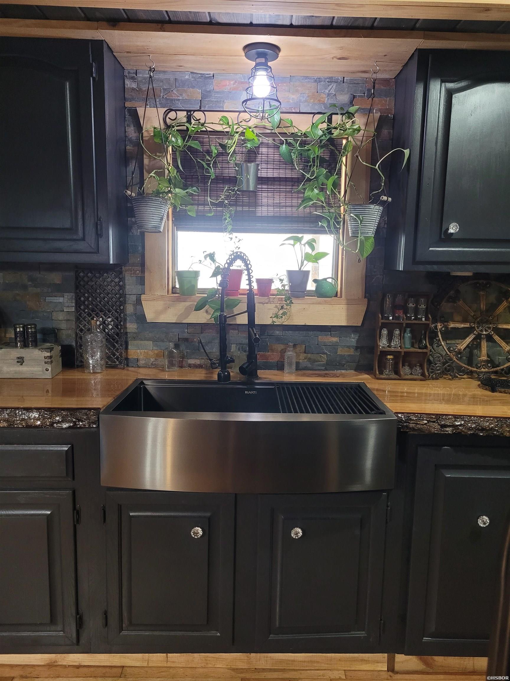 179 Timbercrest Property Photo 16