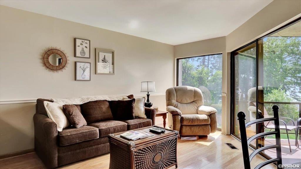 270 Lake Hamilton Drive Property Photo 10