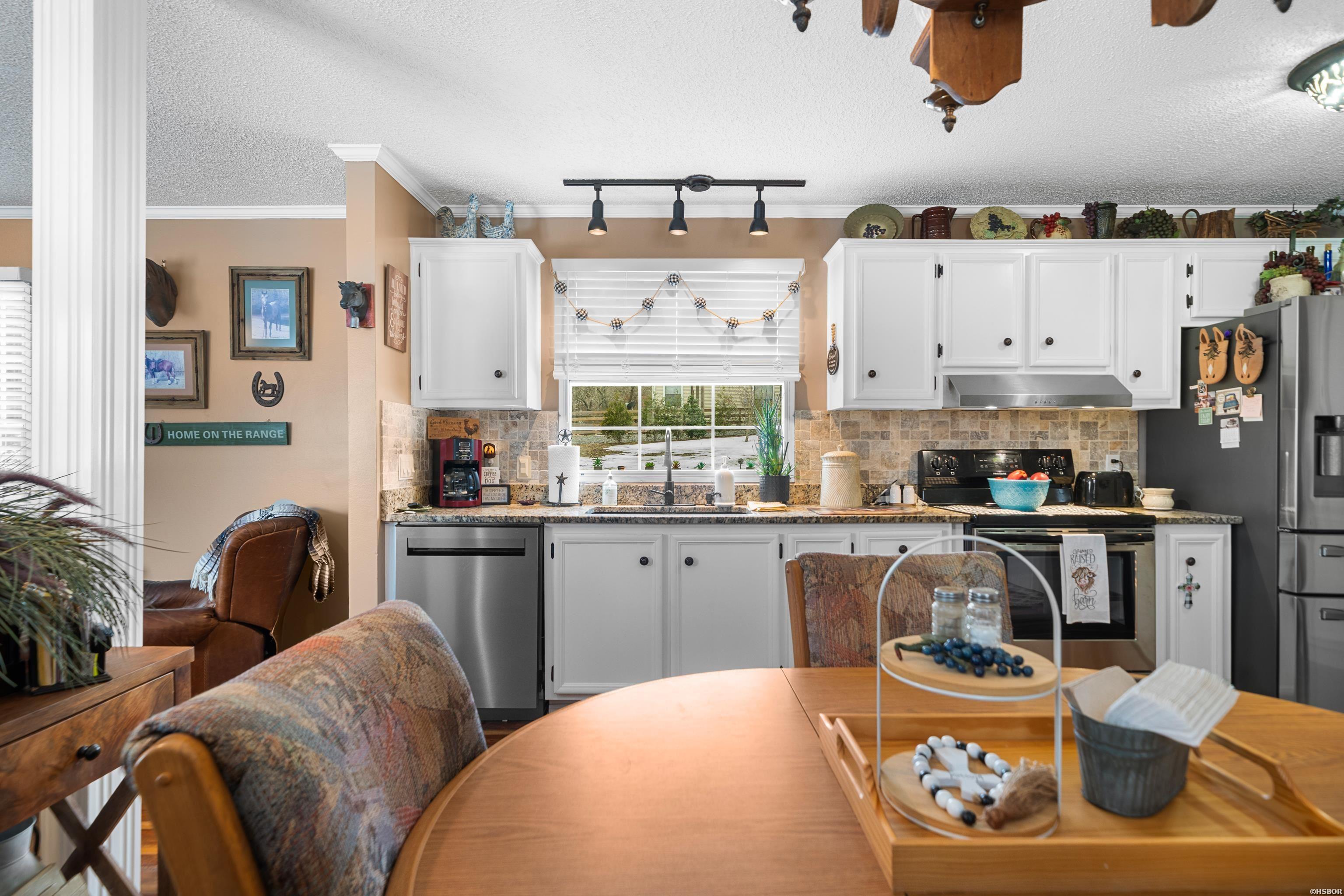 468 Rockdale Property Photo 49