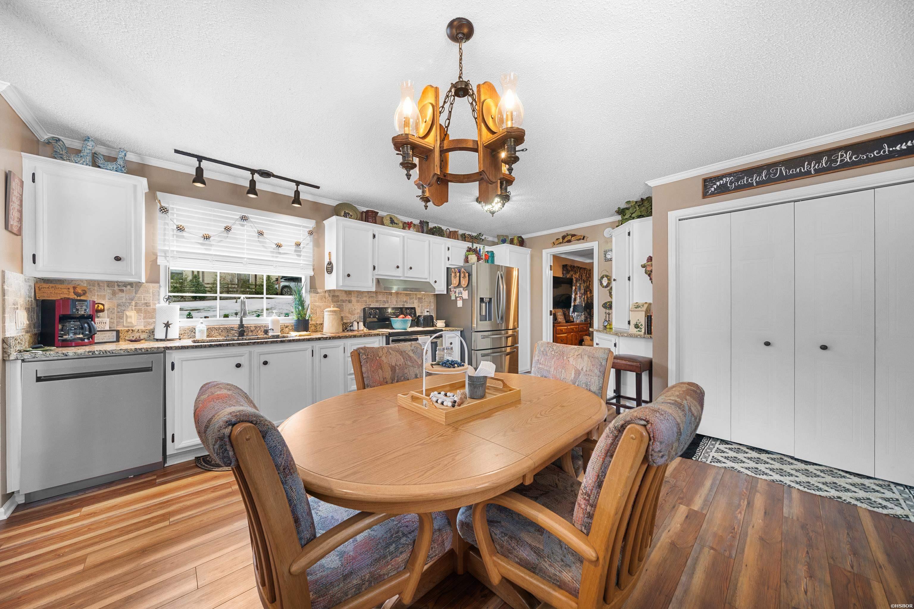 468 Rockdale Property Photo 50