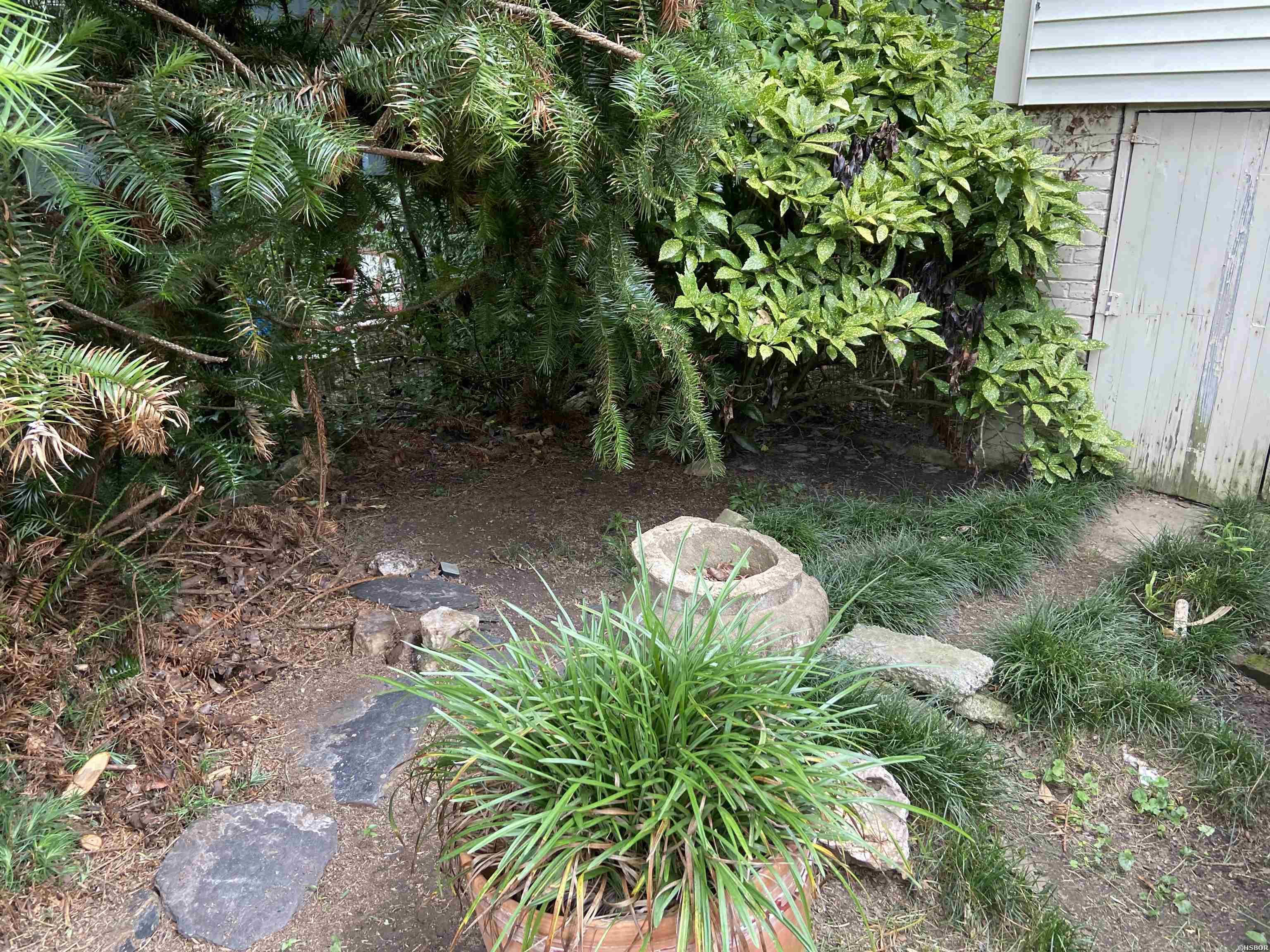 4819 Lee Avenue Property Photo 7