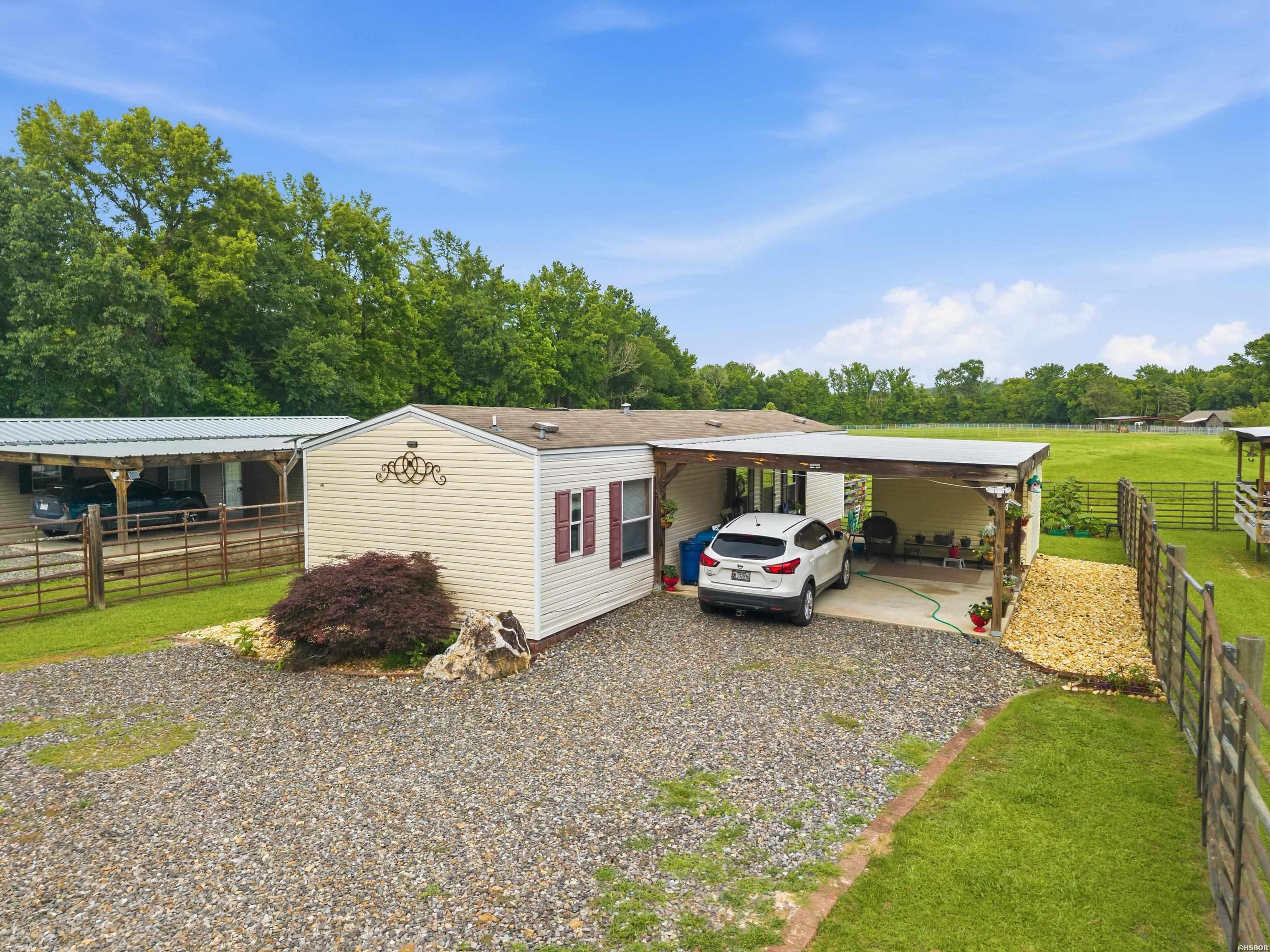 468 Rockdale Property Photo 6