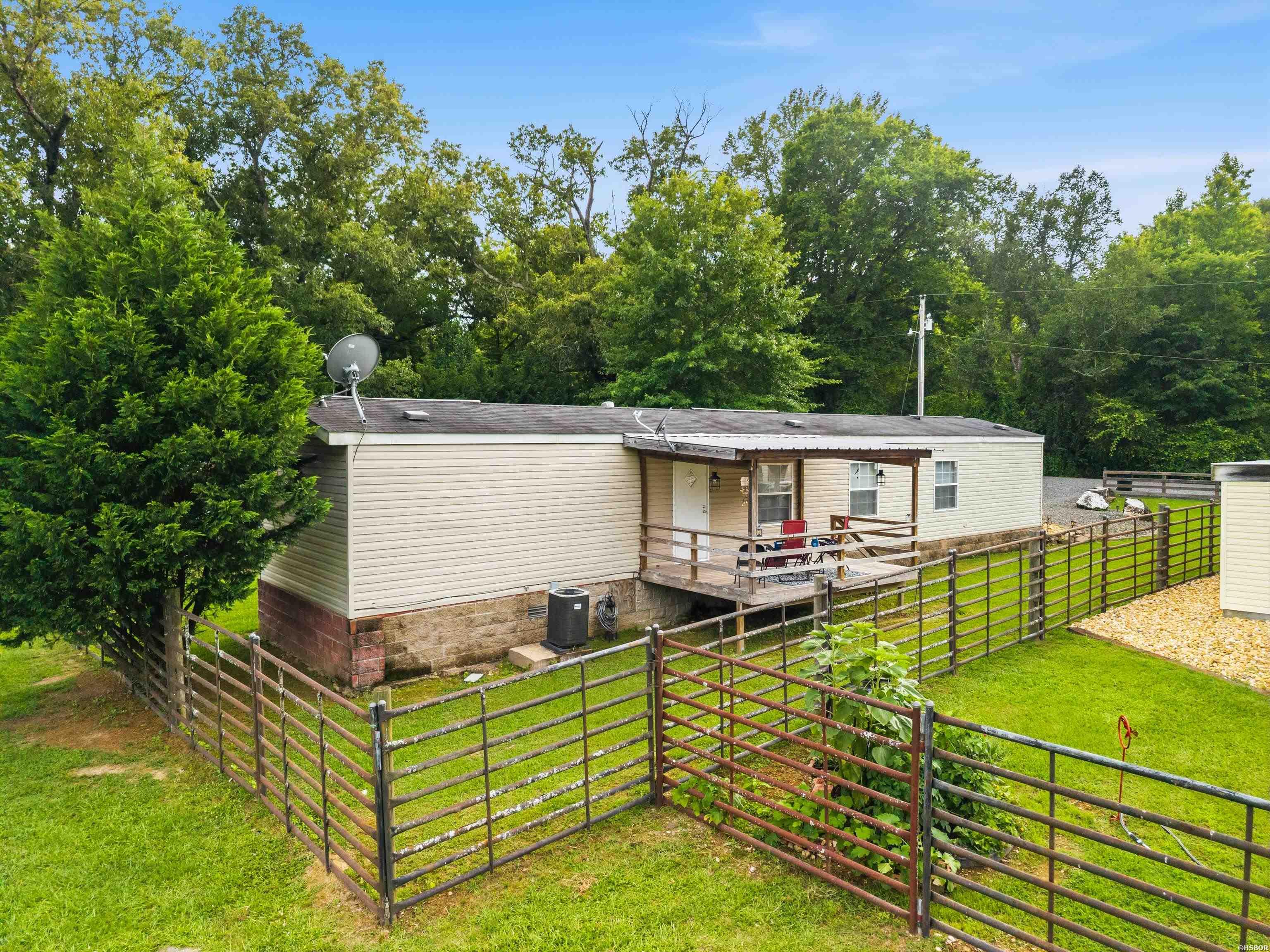 468 Rockdale Property Photo 25