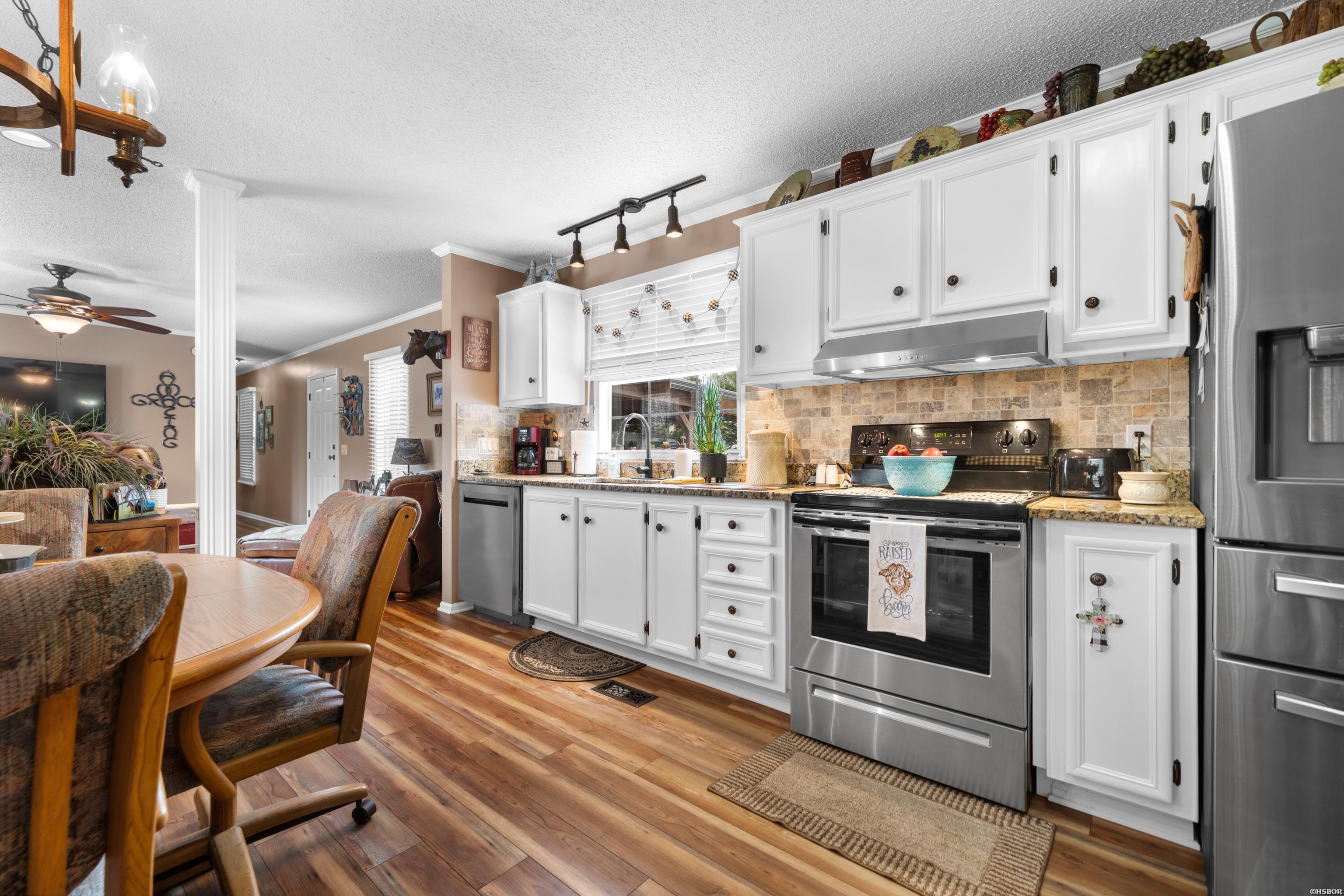 468 Rockdale Property Photo 47
