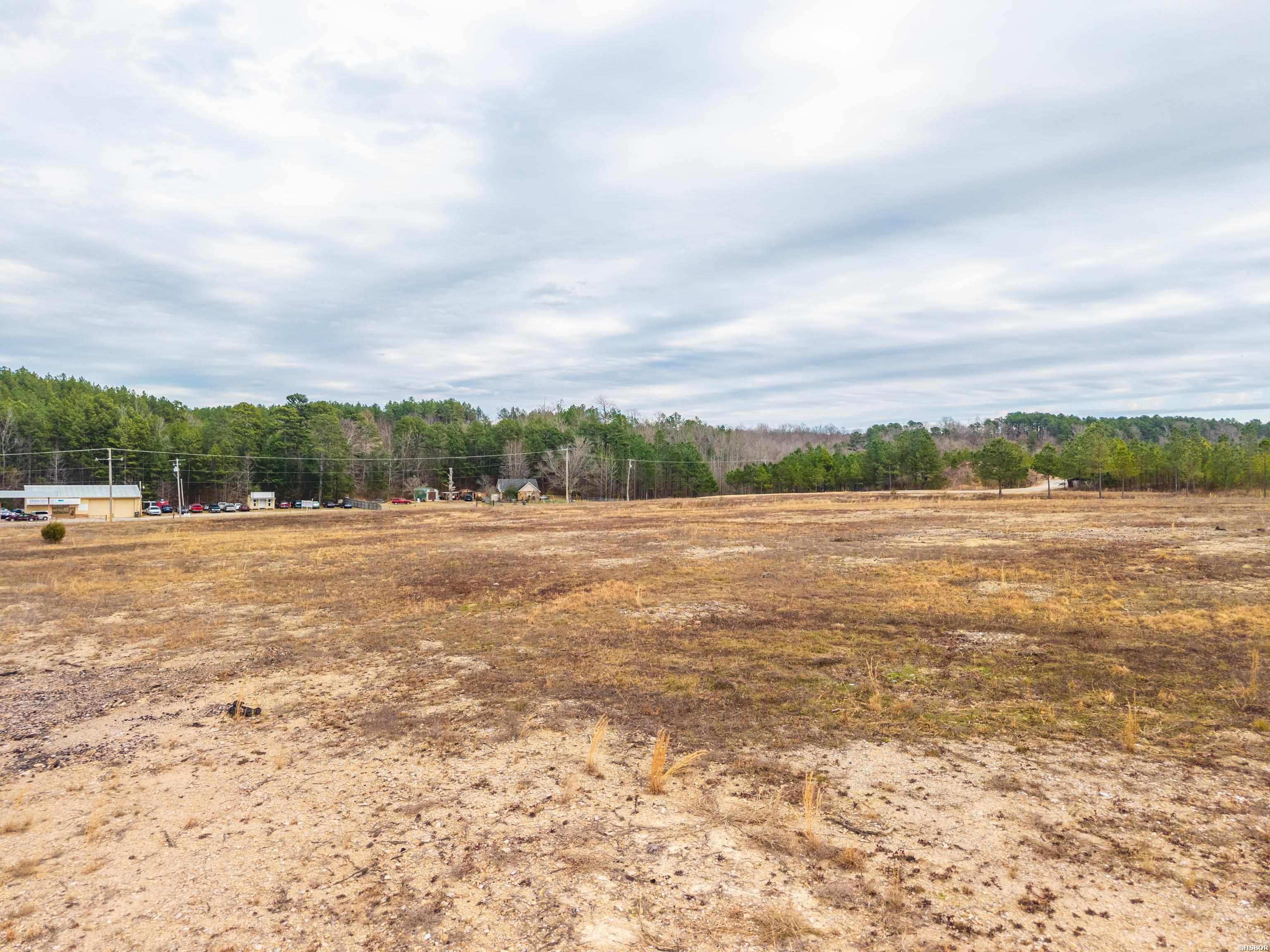 3061 N Hwy 7 Property Photo 4