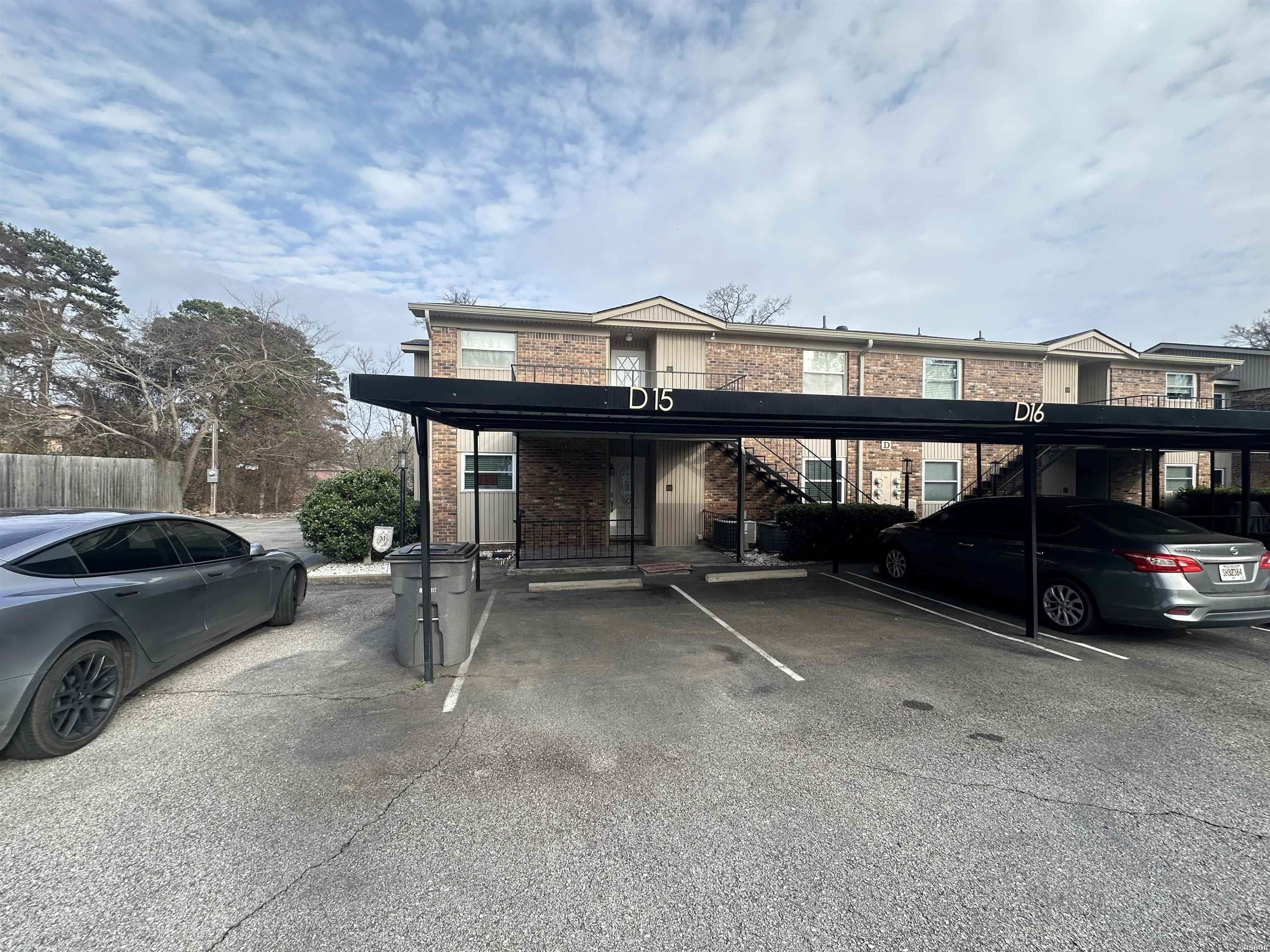 1201 Airport Property Photo 3