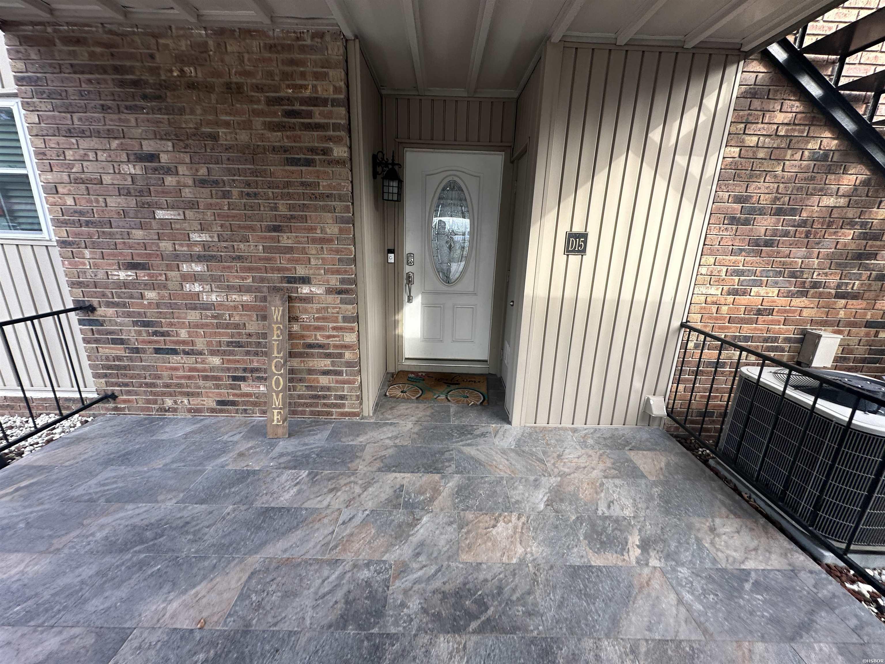 1201 Airport Property Photo 5