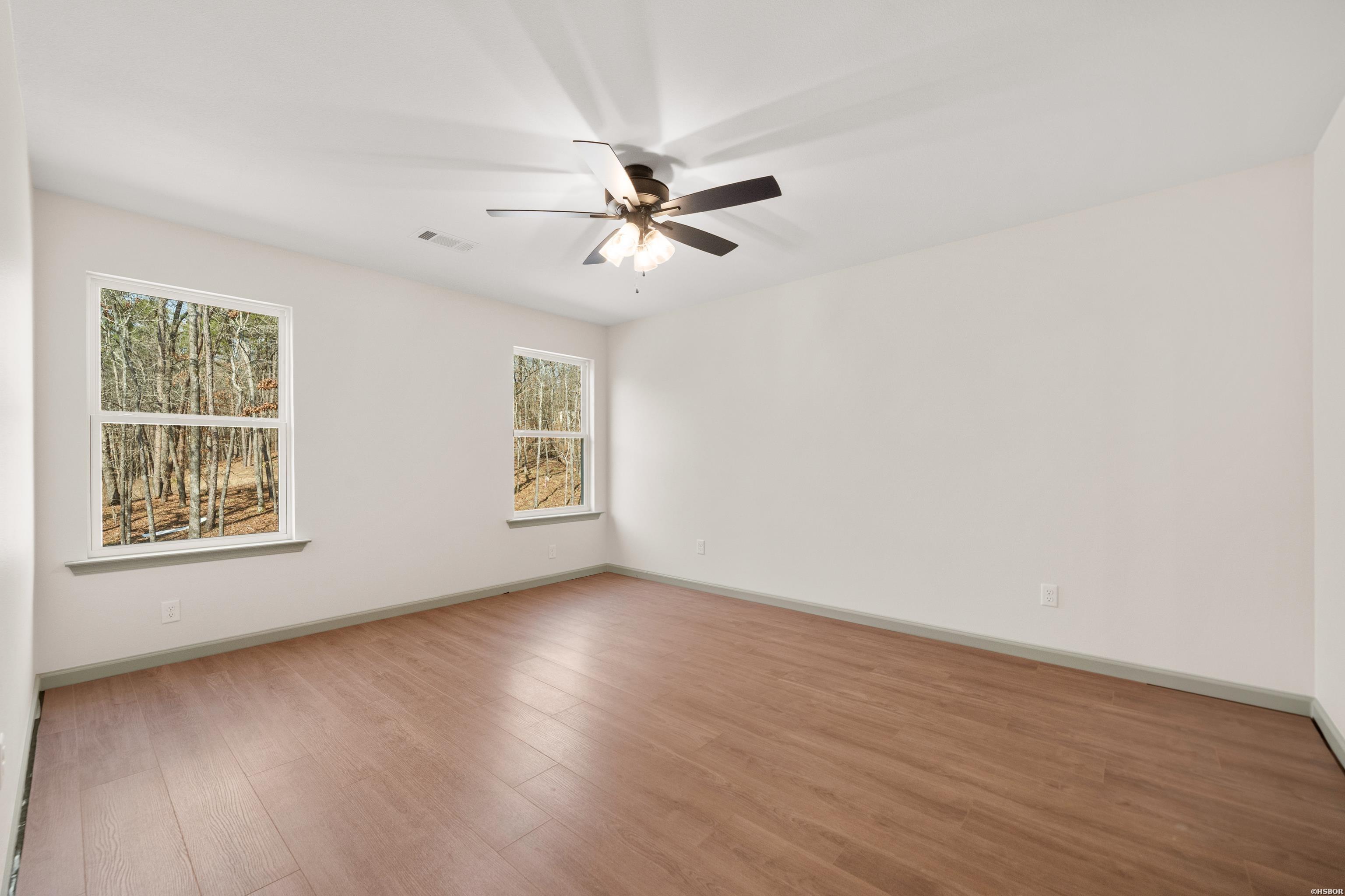 347 Diamondhead Drive Property Photo 18