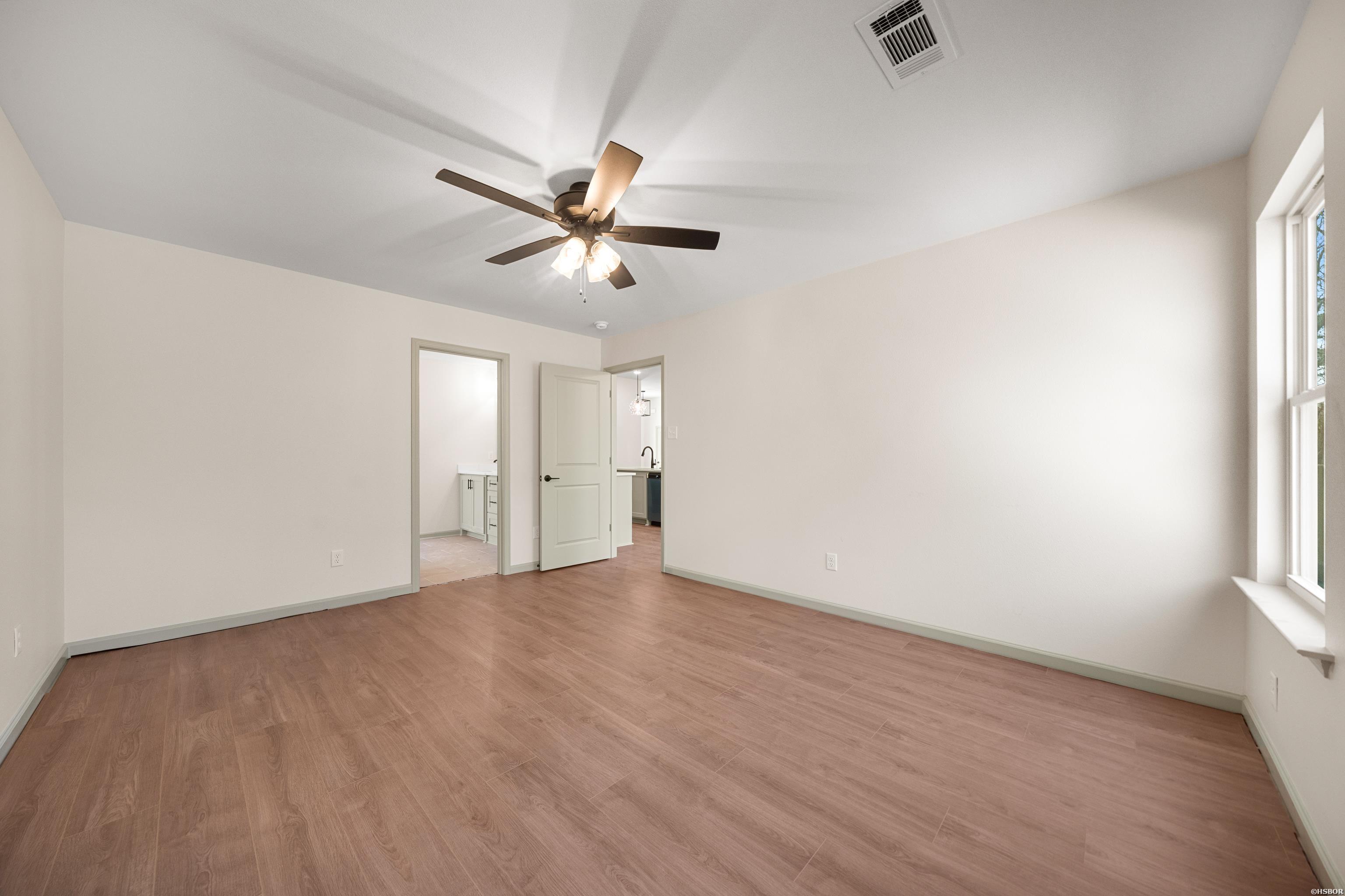 347 Diamondhead Drive Property Photo 20