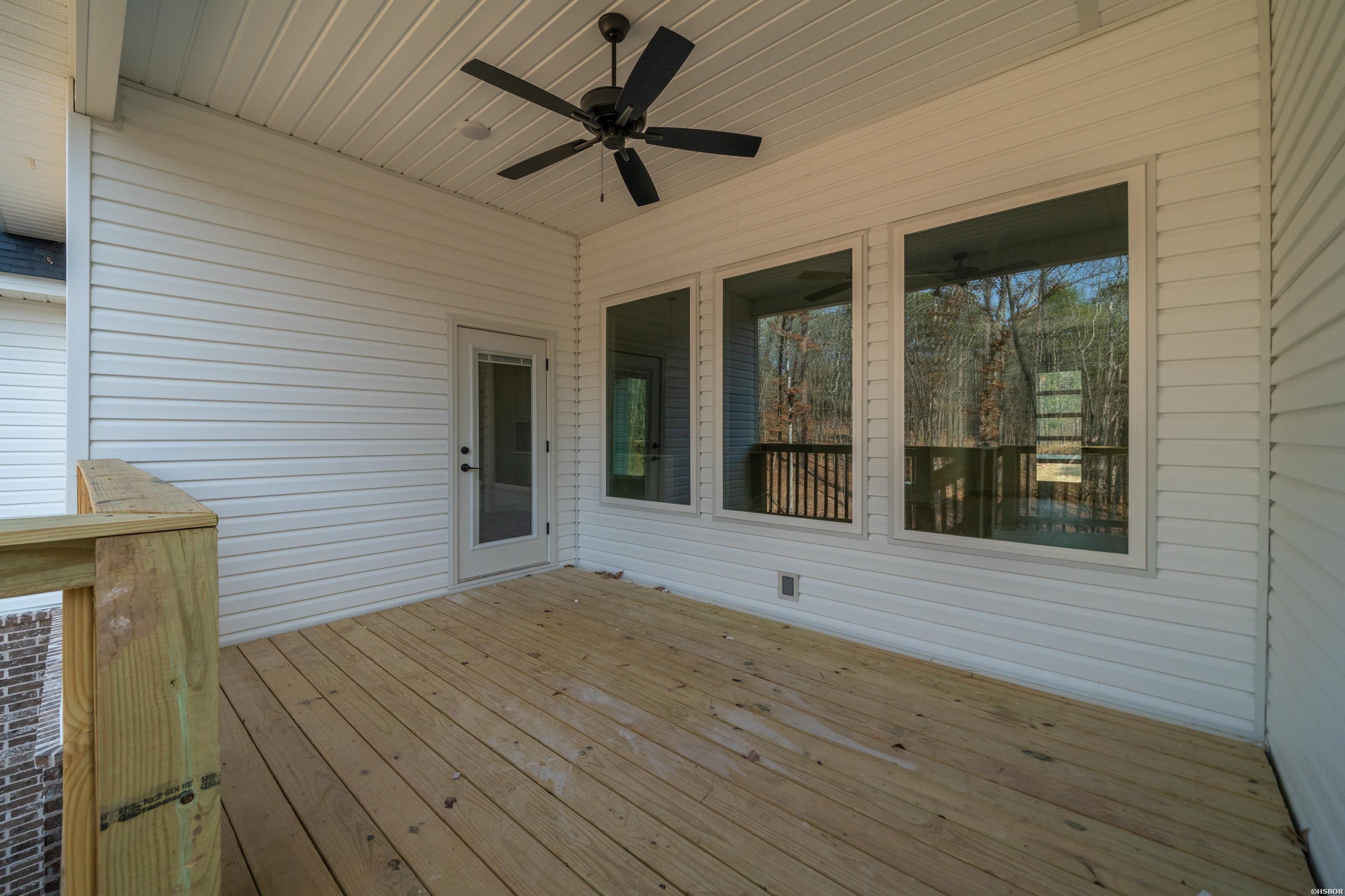 347 Diamondhead Drive Property Photo 43