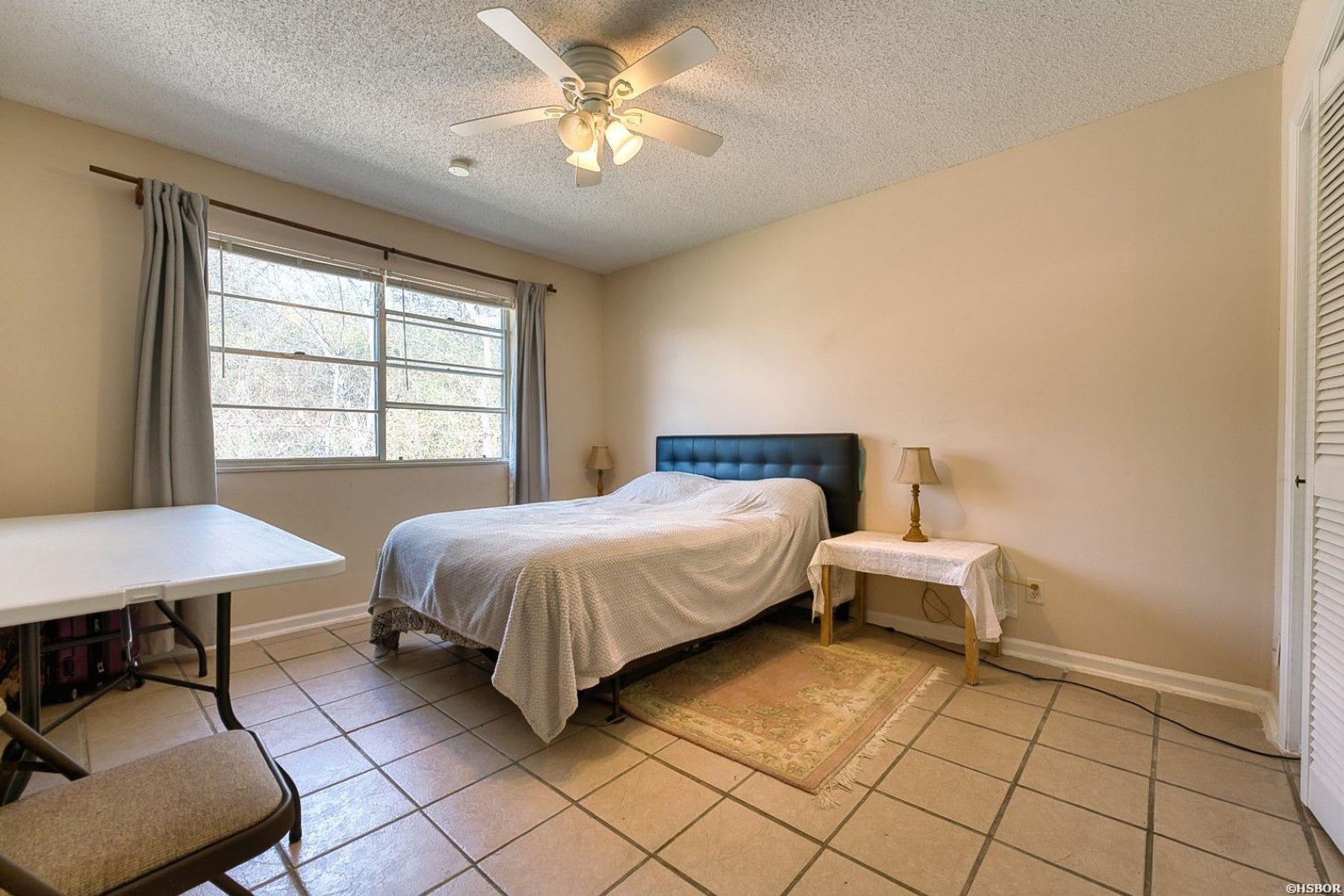 125 Carl Drive Property Photo 12