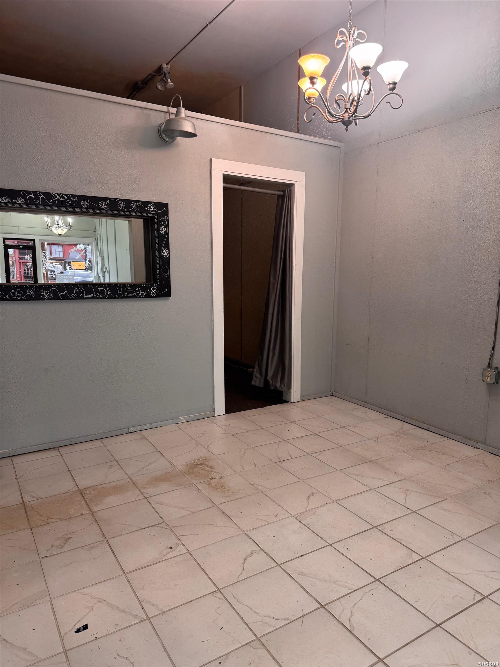 113 Central Avenue Property Photo 8