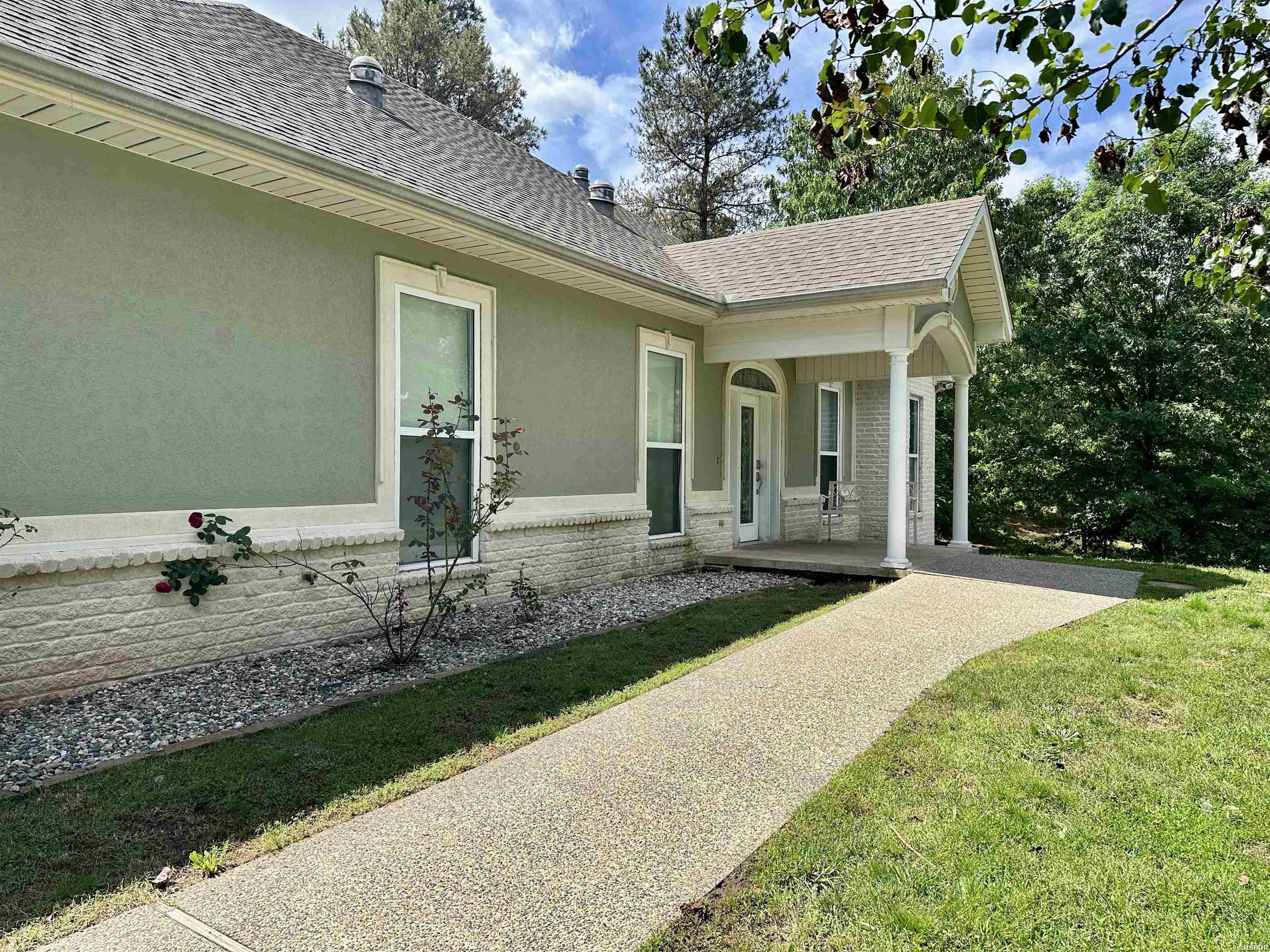 780 Brookhill Ranch Road Property Photo 4
