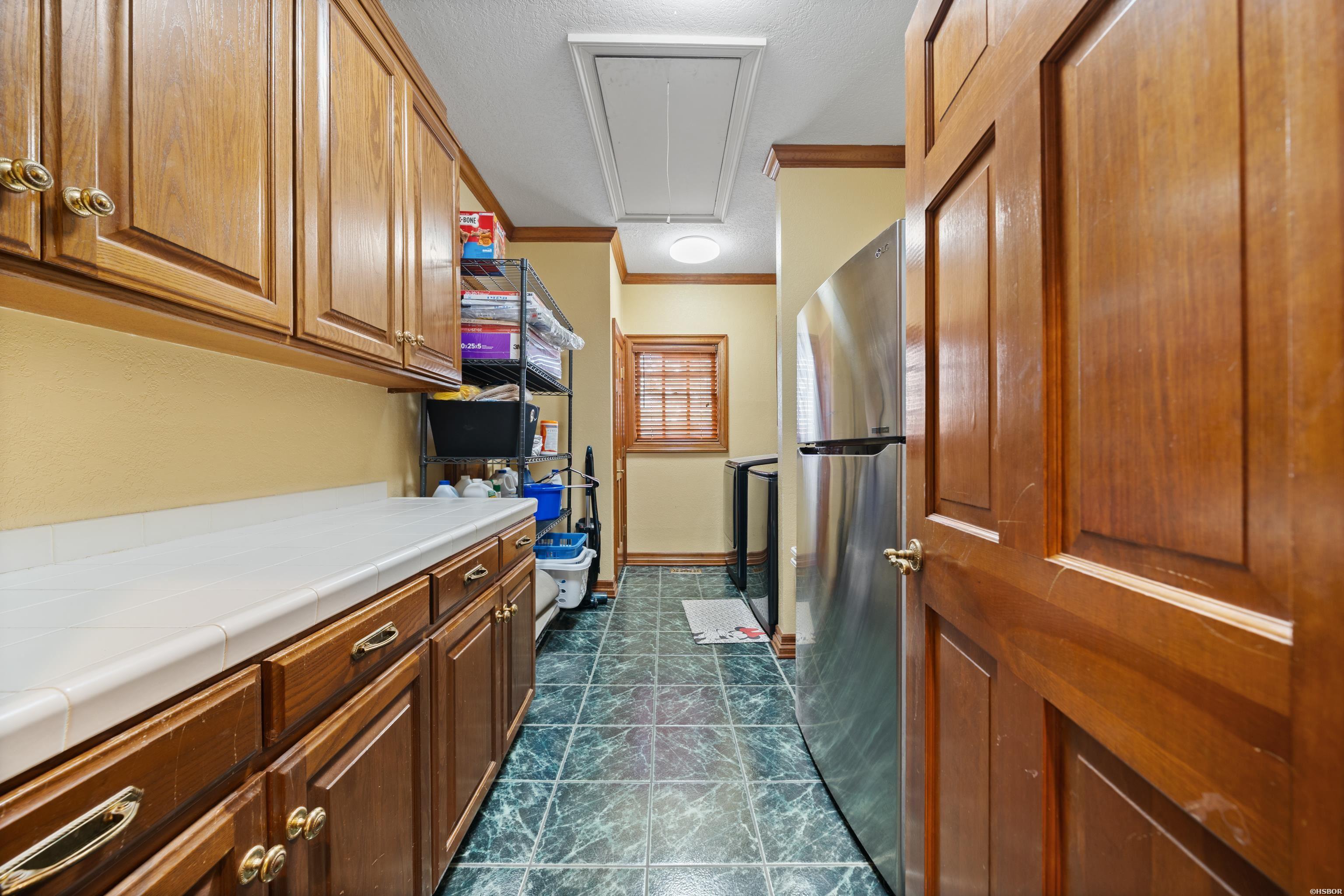 701 Ridgeway Street Property Photo 41