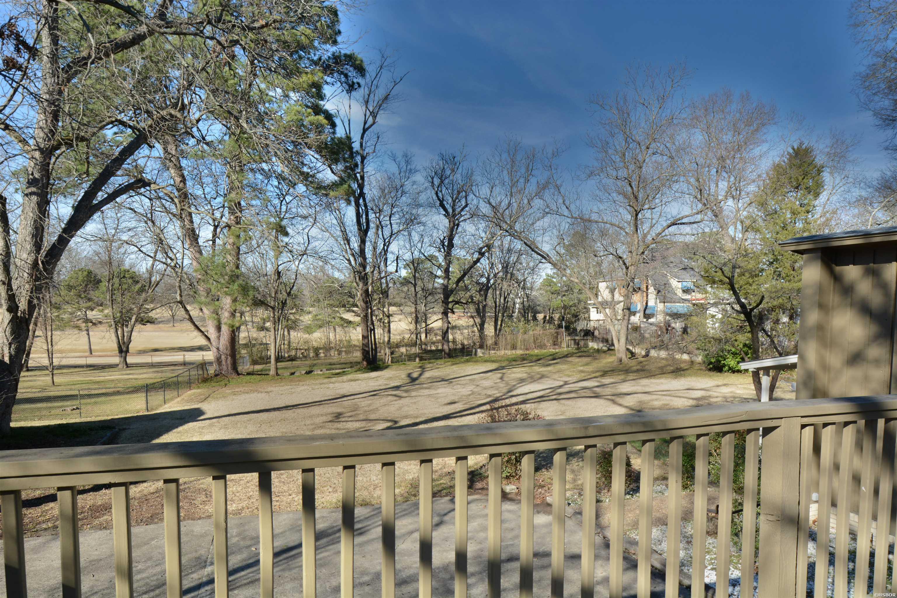 106 Country Club Drive Property Photo 14