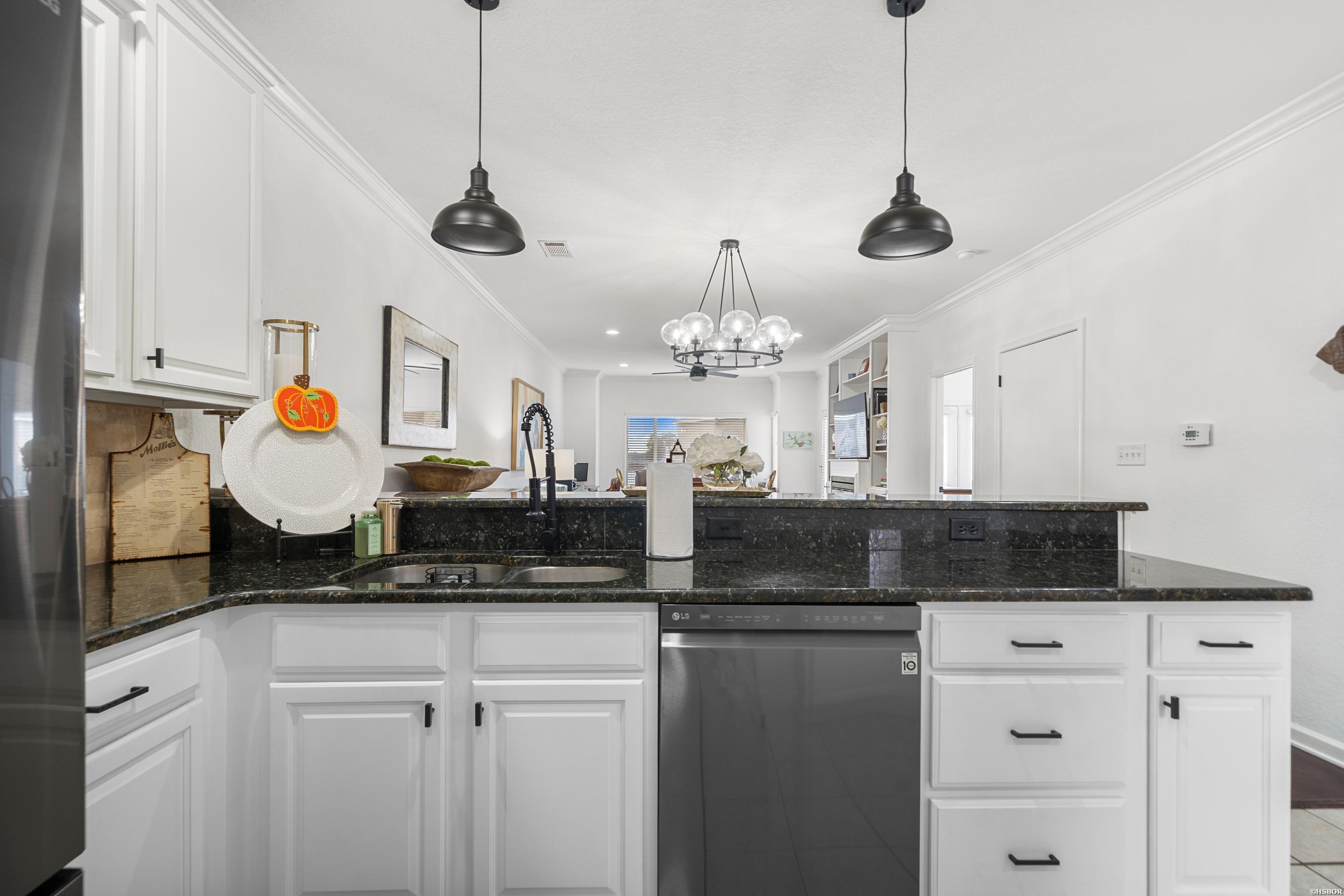 101 Clearwater Property Photo 11
