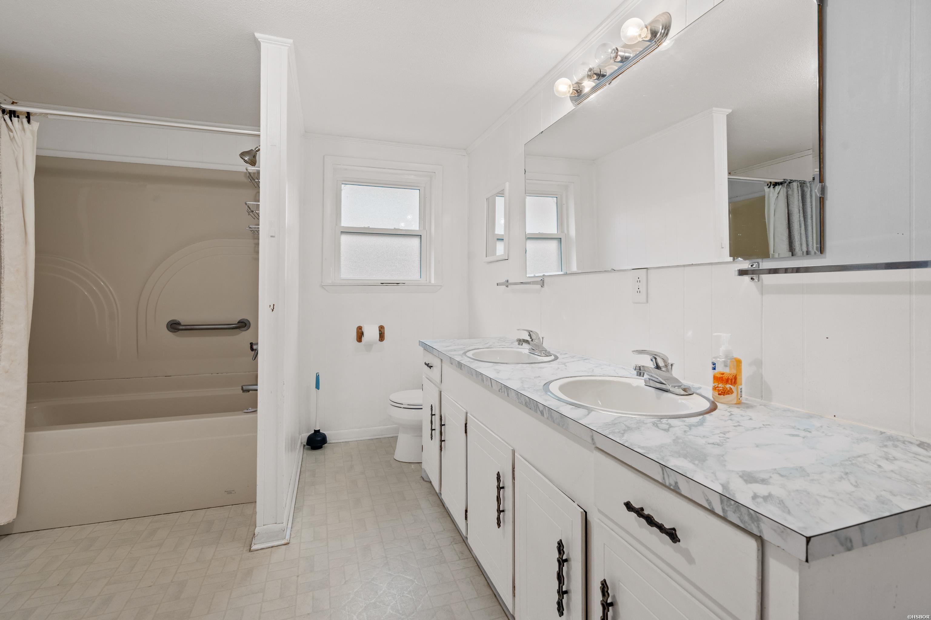 3370 Airport Road Property Photo 18
