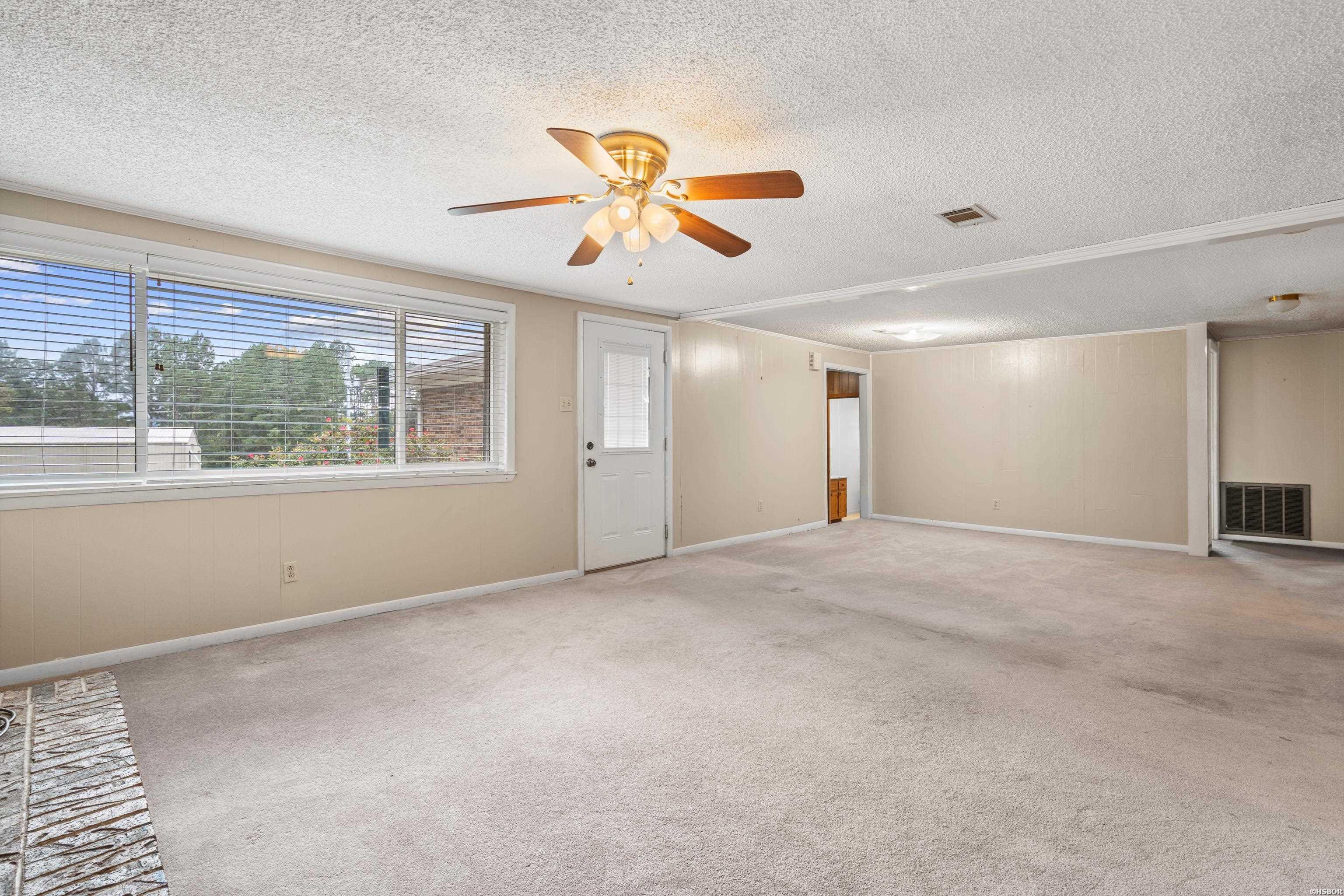 3370 Airport Road Property Photo 24