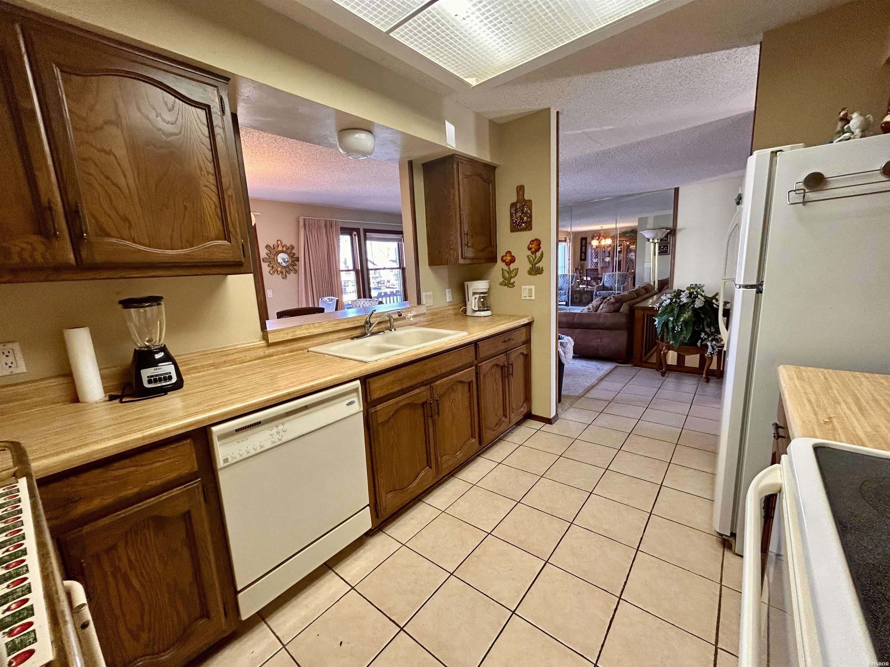 14 Aldaya Property Photo 9