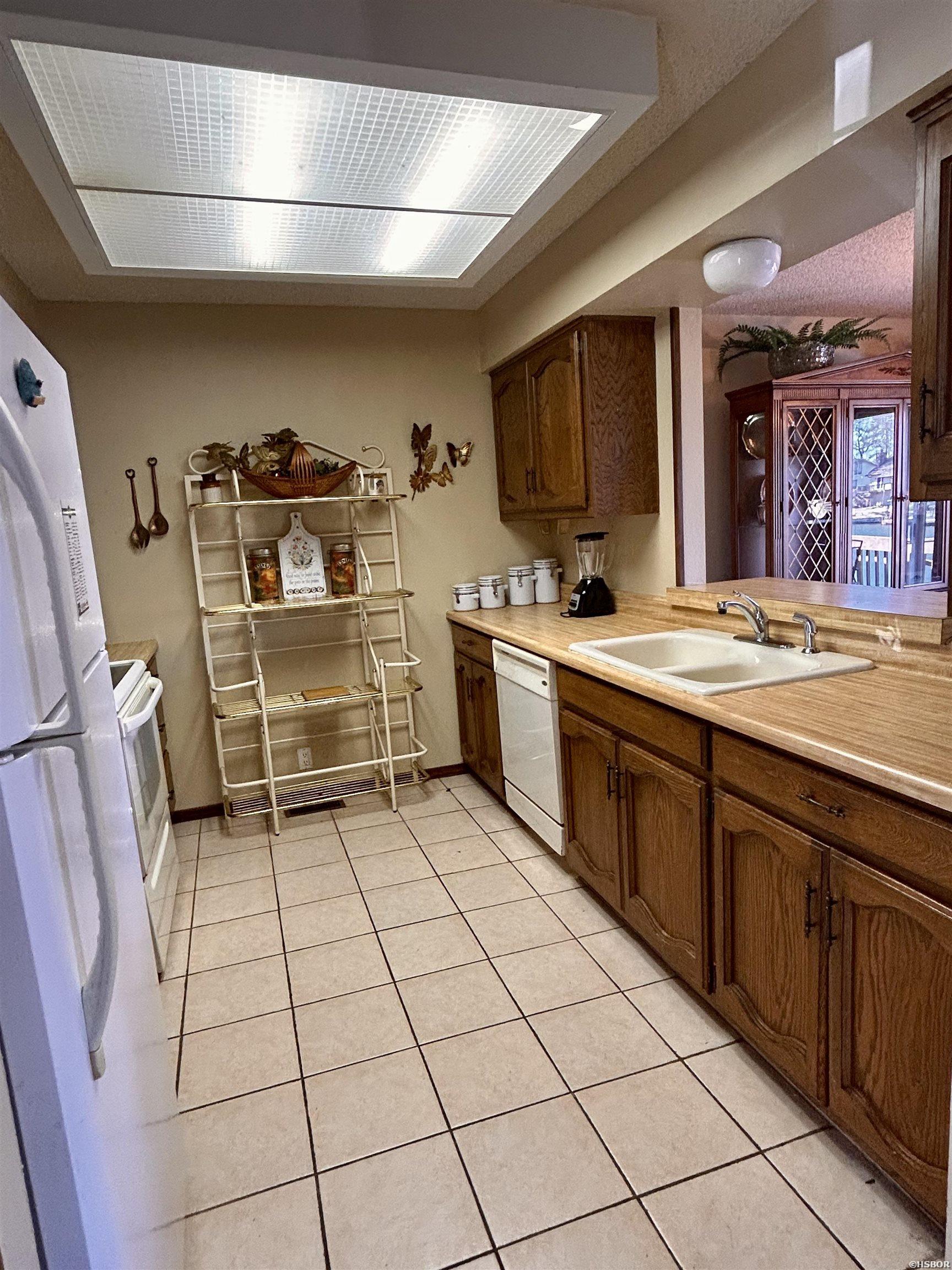 14 Aldaya Property Photo 10