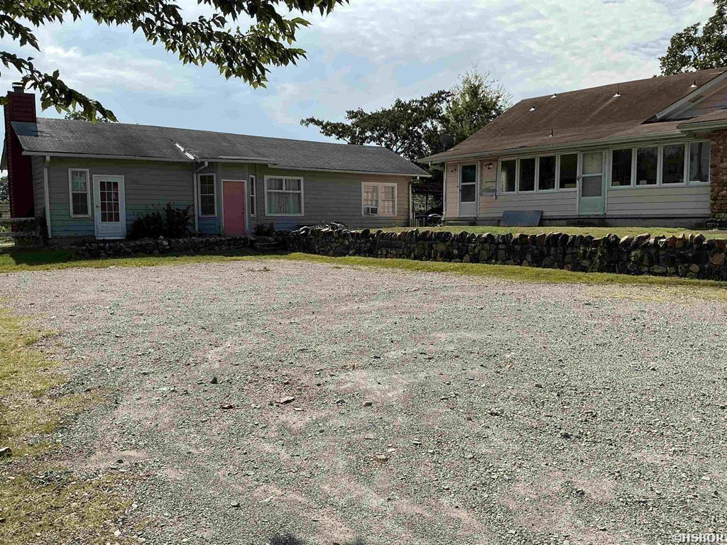 1711 Central Avenue Property Photo 3