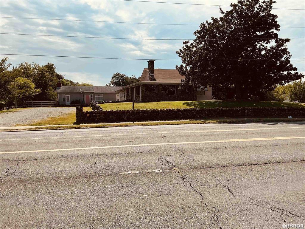 1711 Central Avenue Property Photo 7