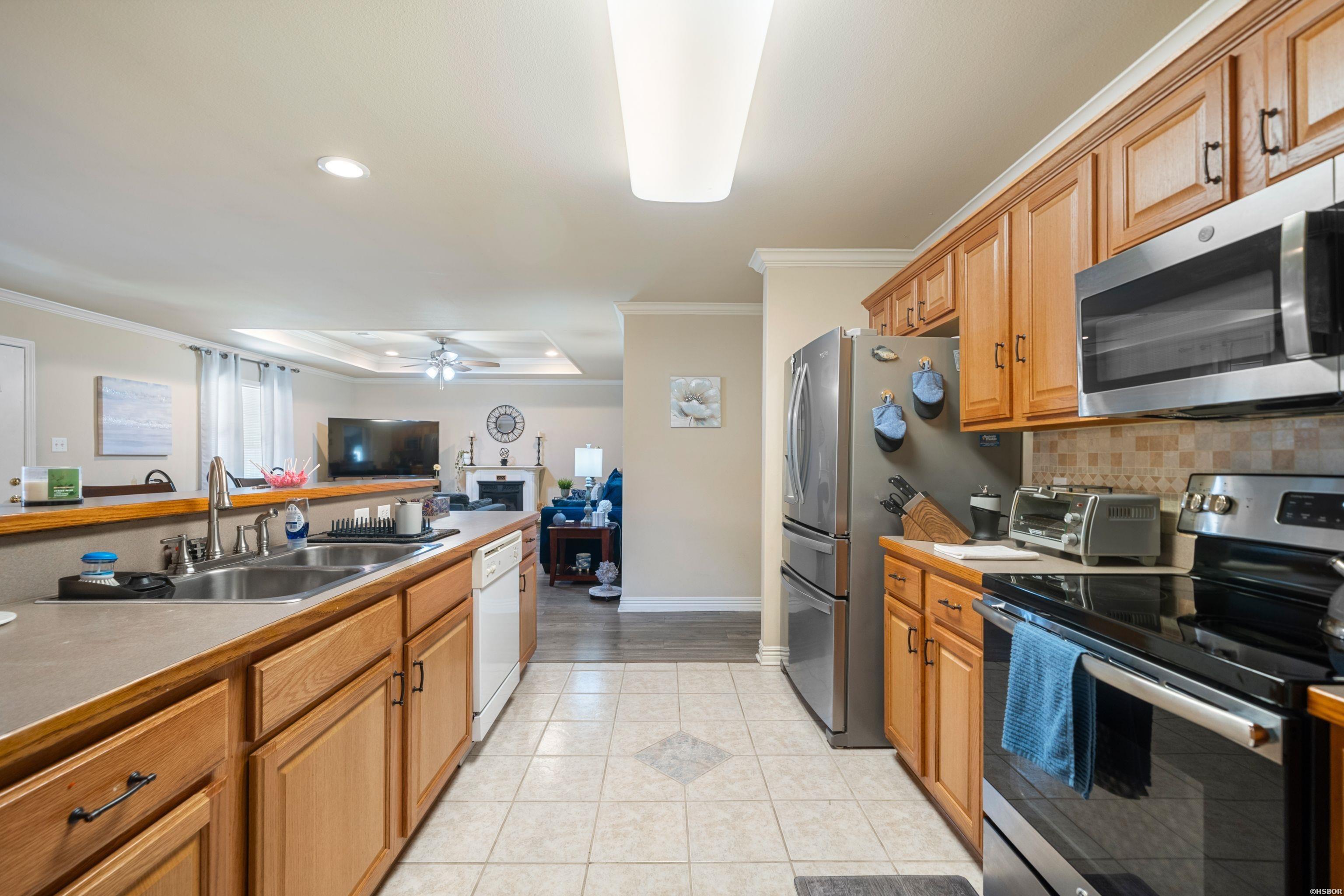 111 Latricia Property Photo 10