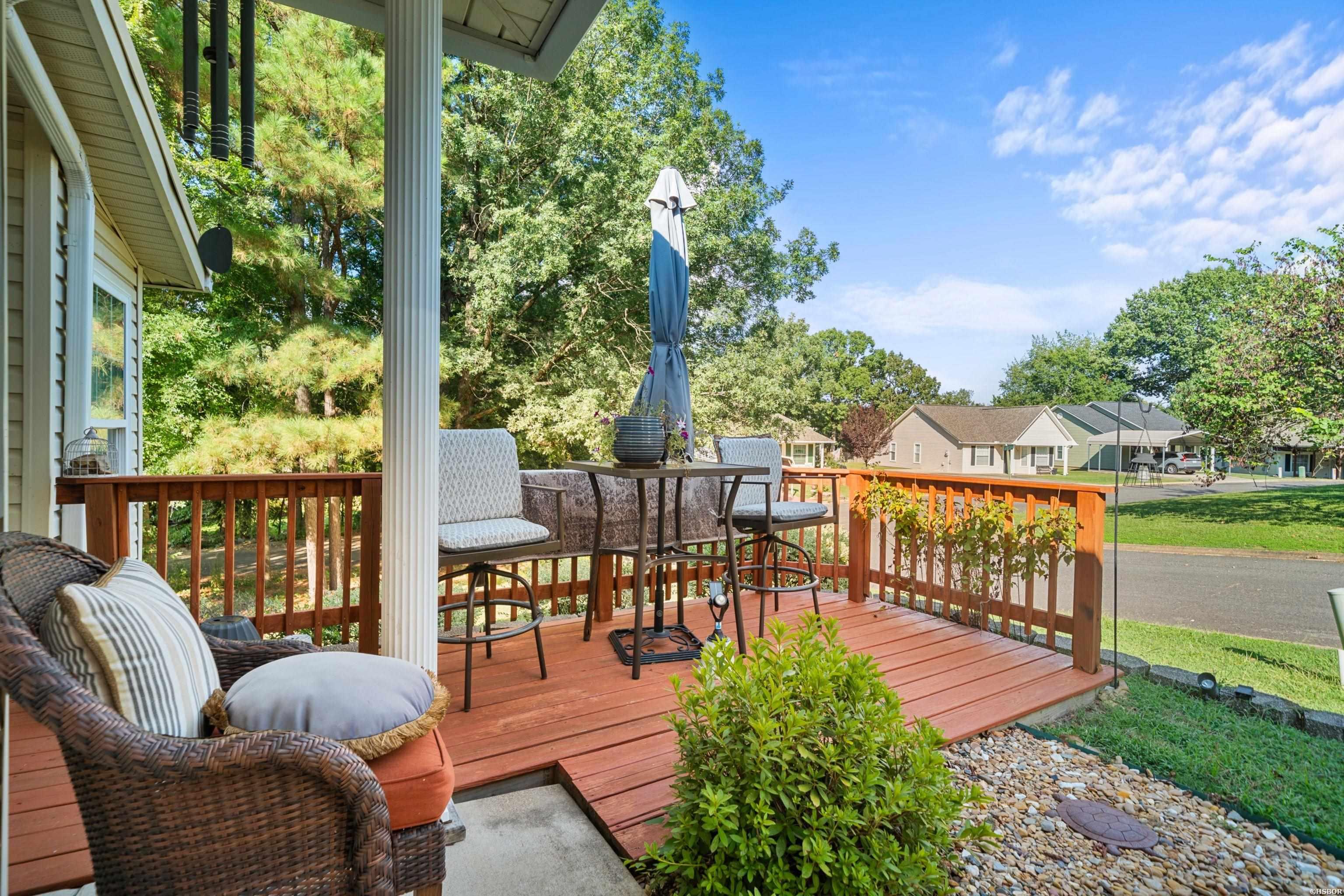 111 Latricia Property Photo 24