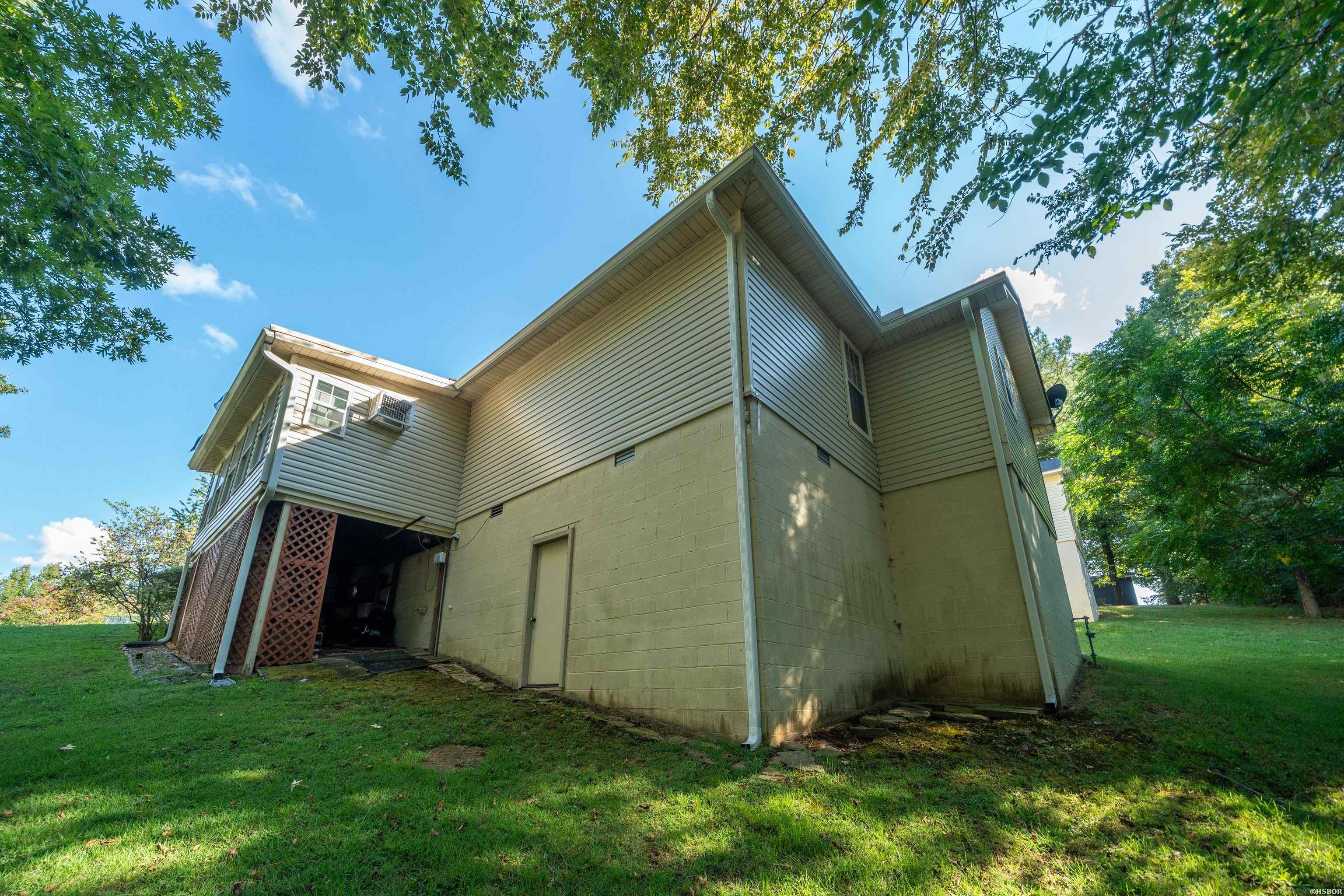111 Latricia Property Photo 27
