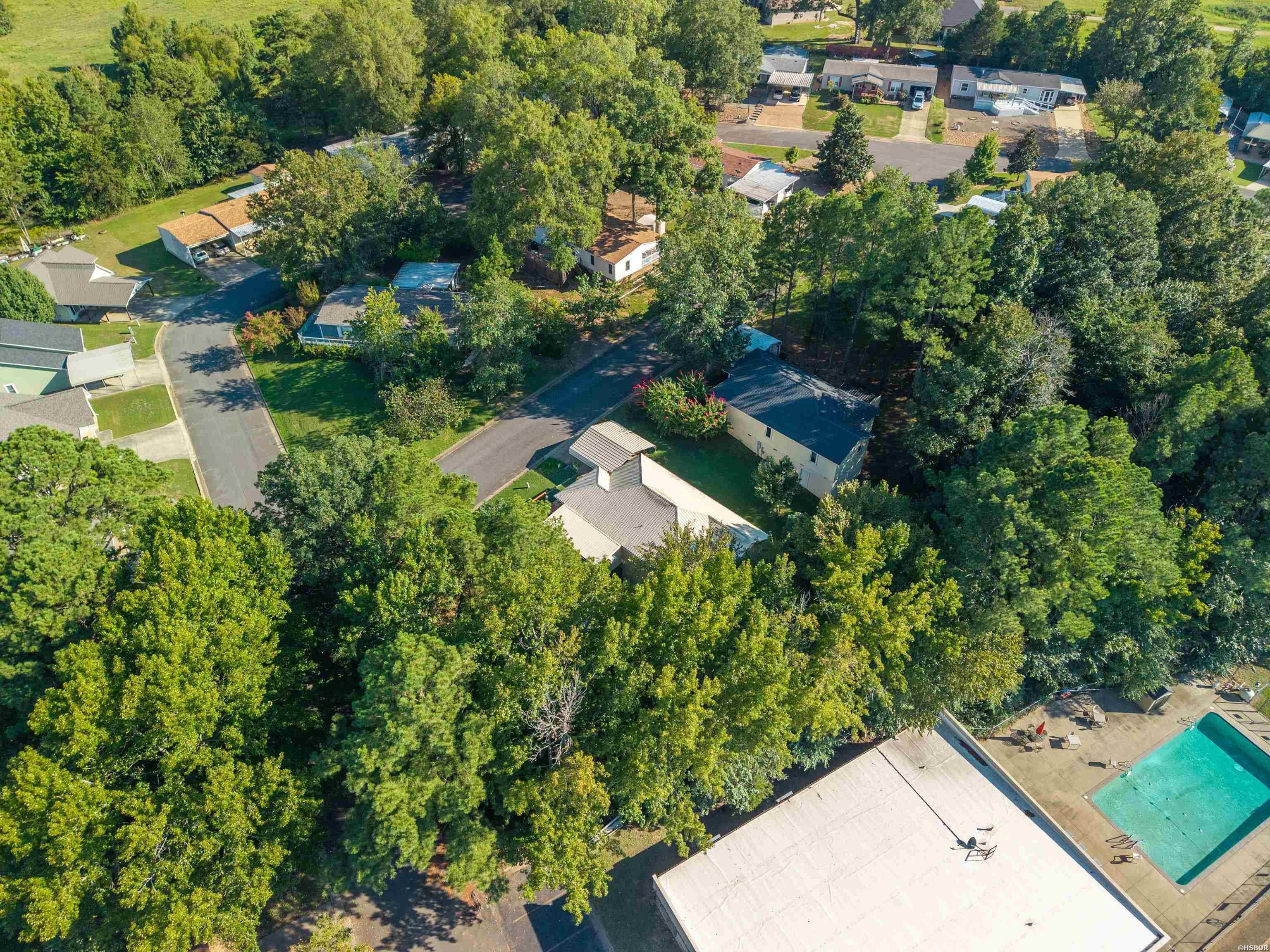 111 Latricia Property Photo 32