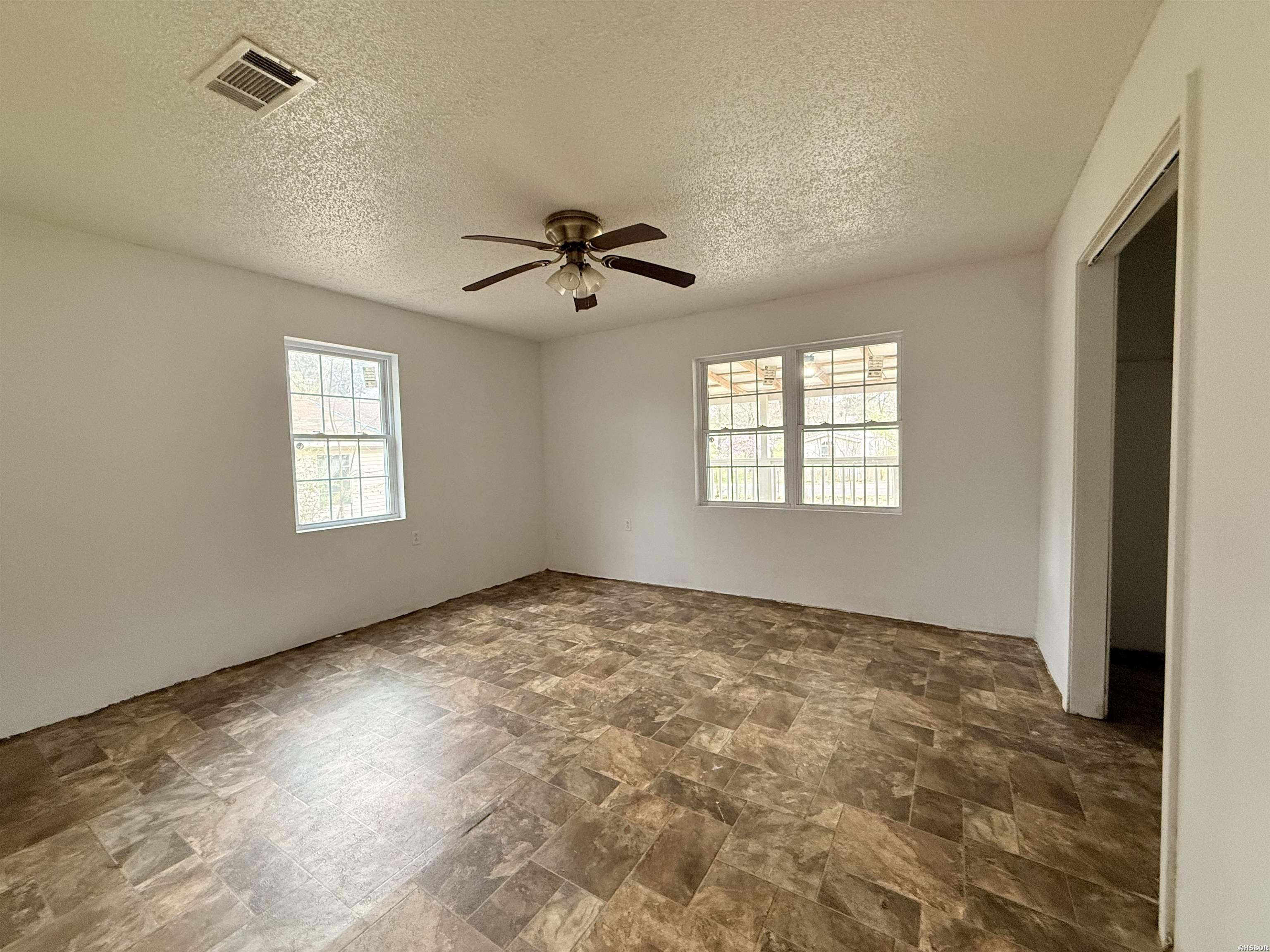 415 S 4th Street Property Photo 13
