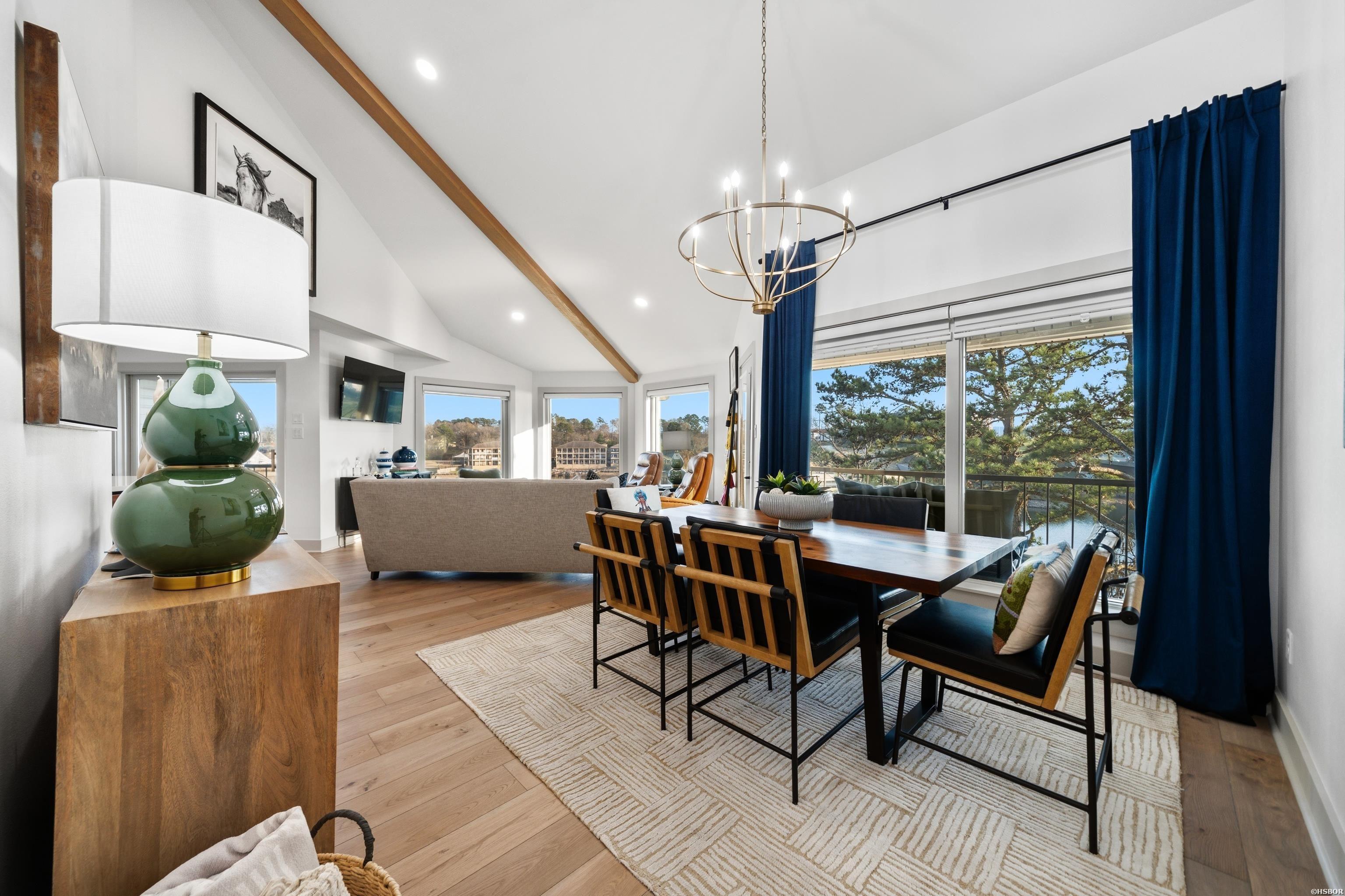 101 Long Island Property Photo 7