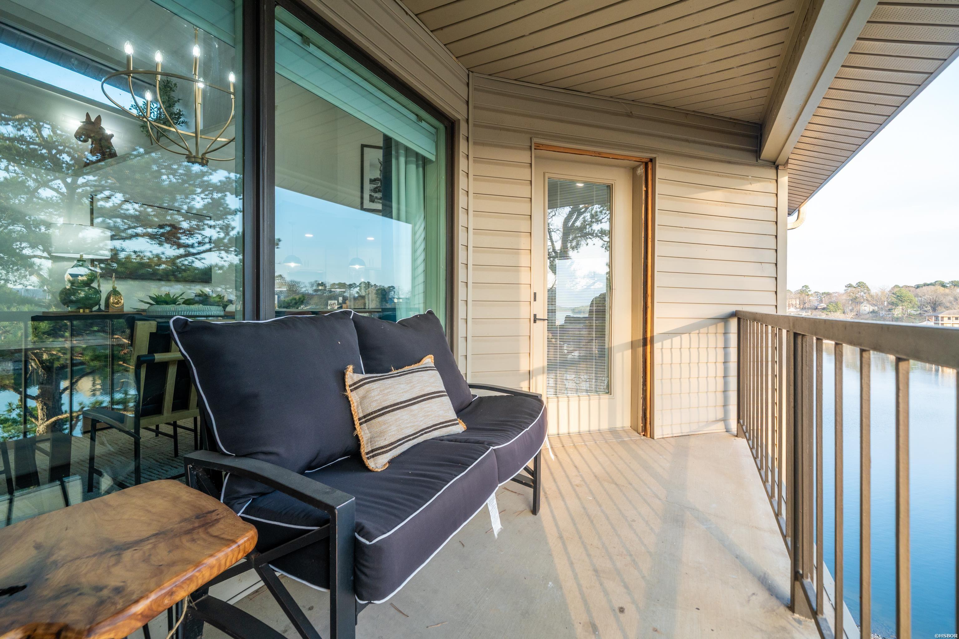 101 Long Island Property Photo 44