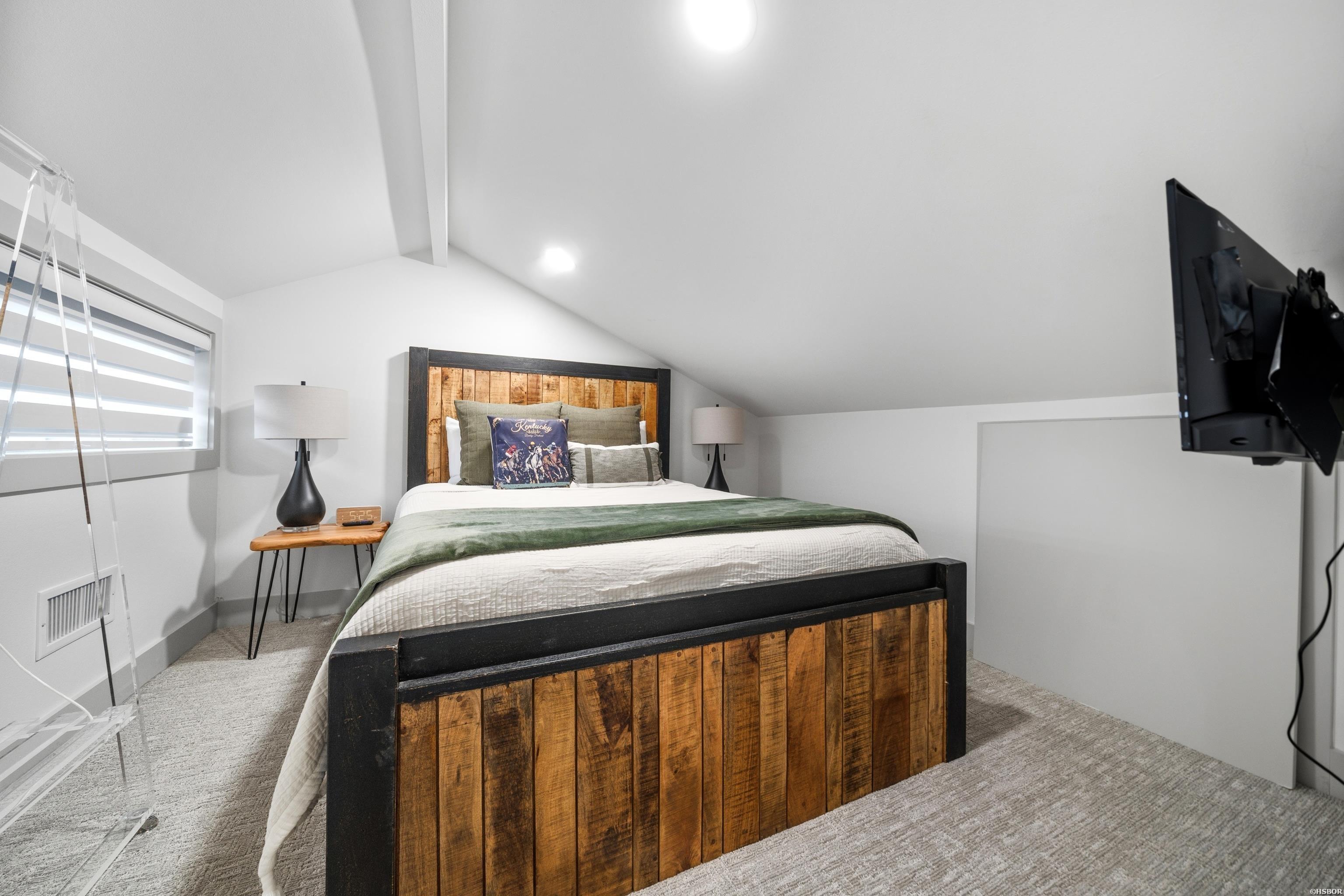 101 Long Island Property Photo 47