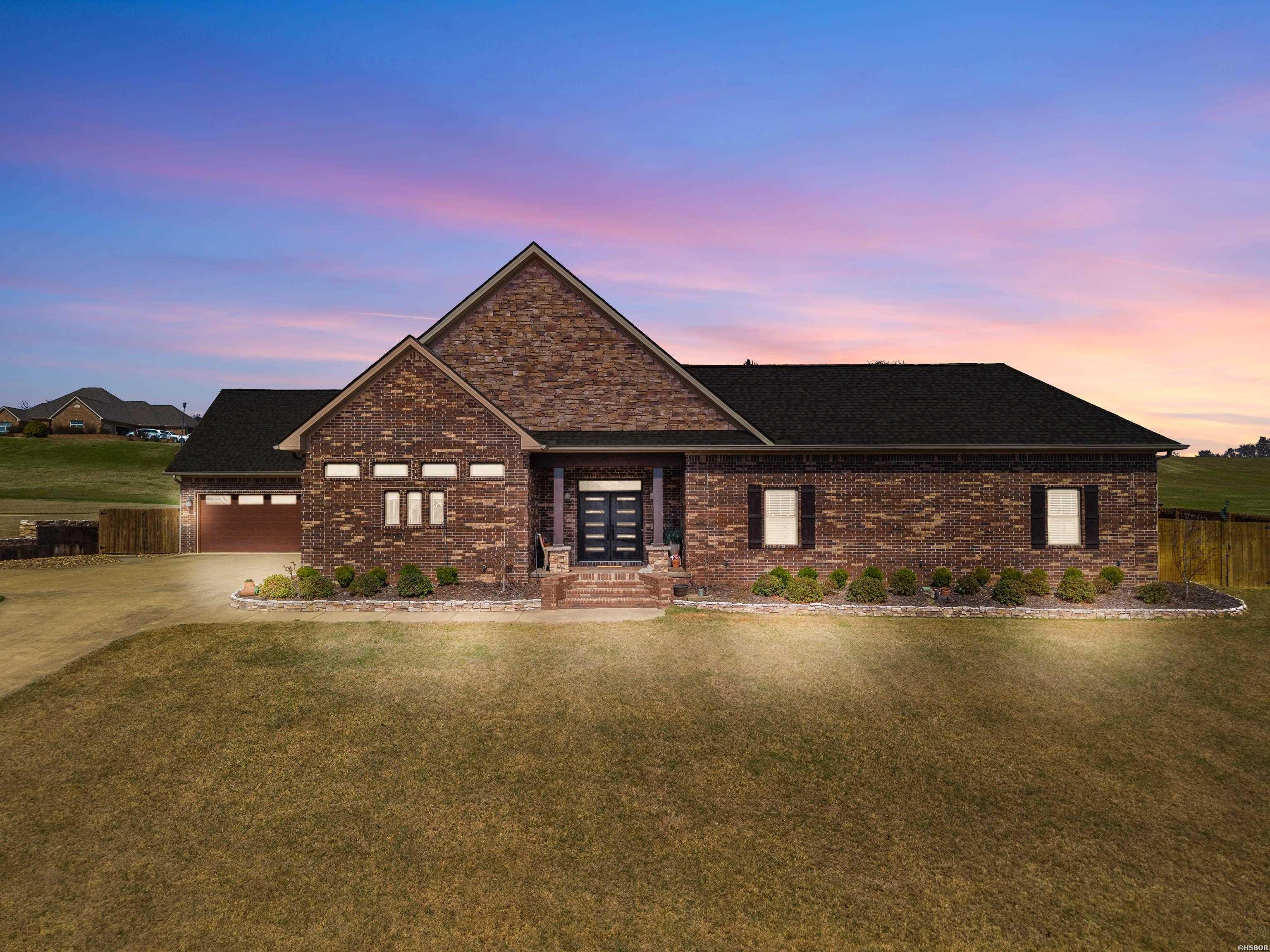 108 Vector Lane Property Photo 2