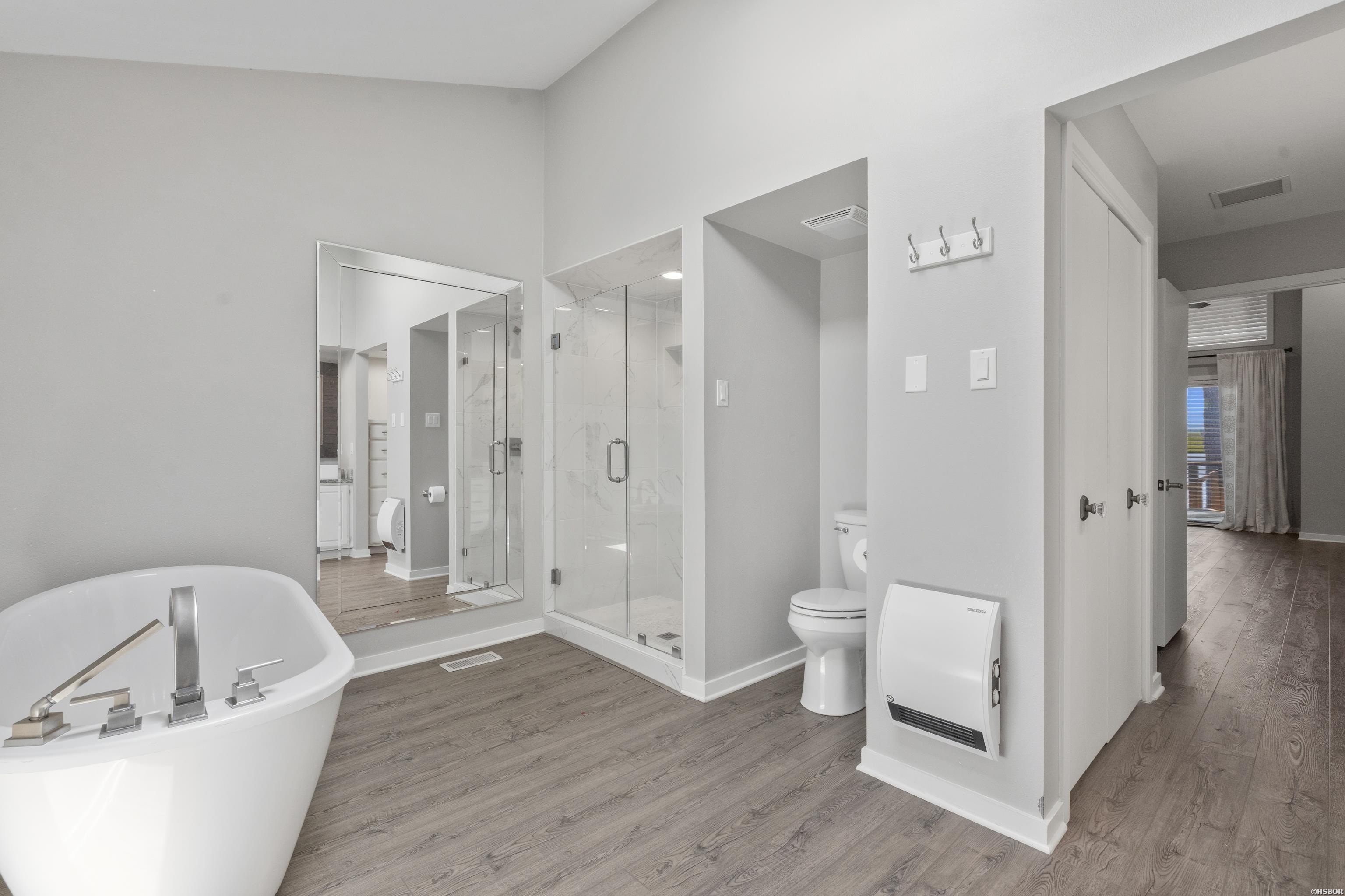 5000 Central Property Photo 12