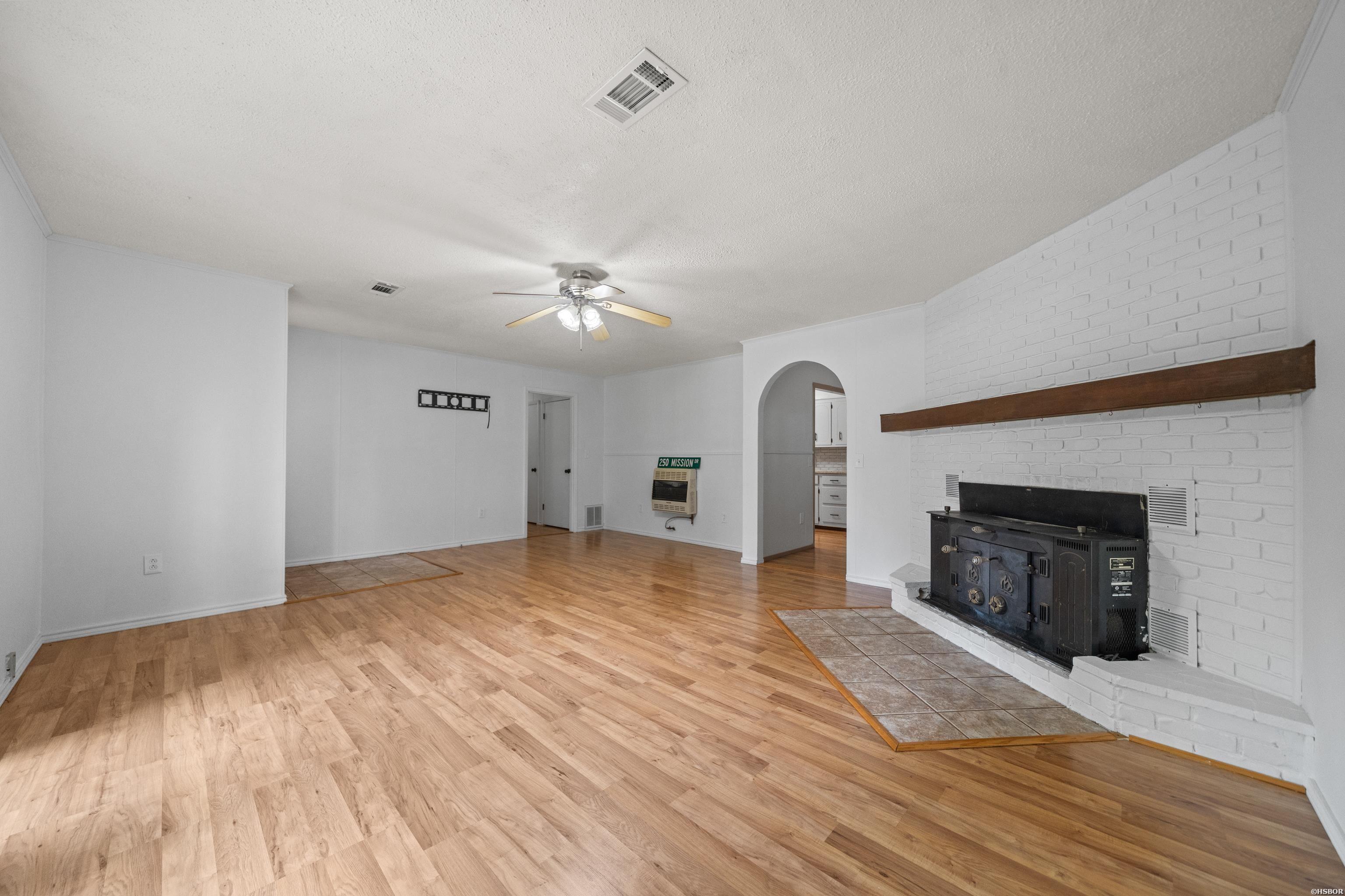 250 Mission Drive Property Photo 13