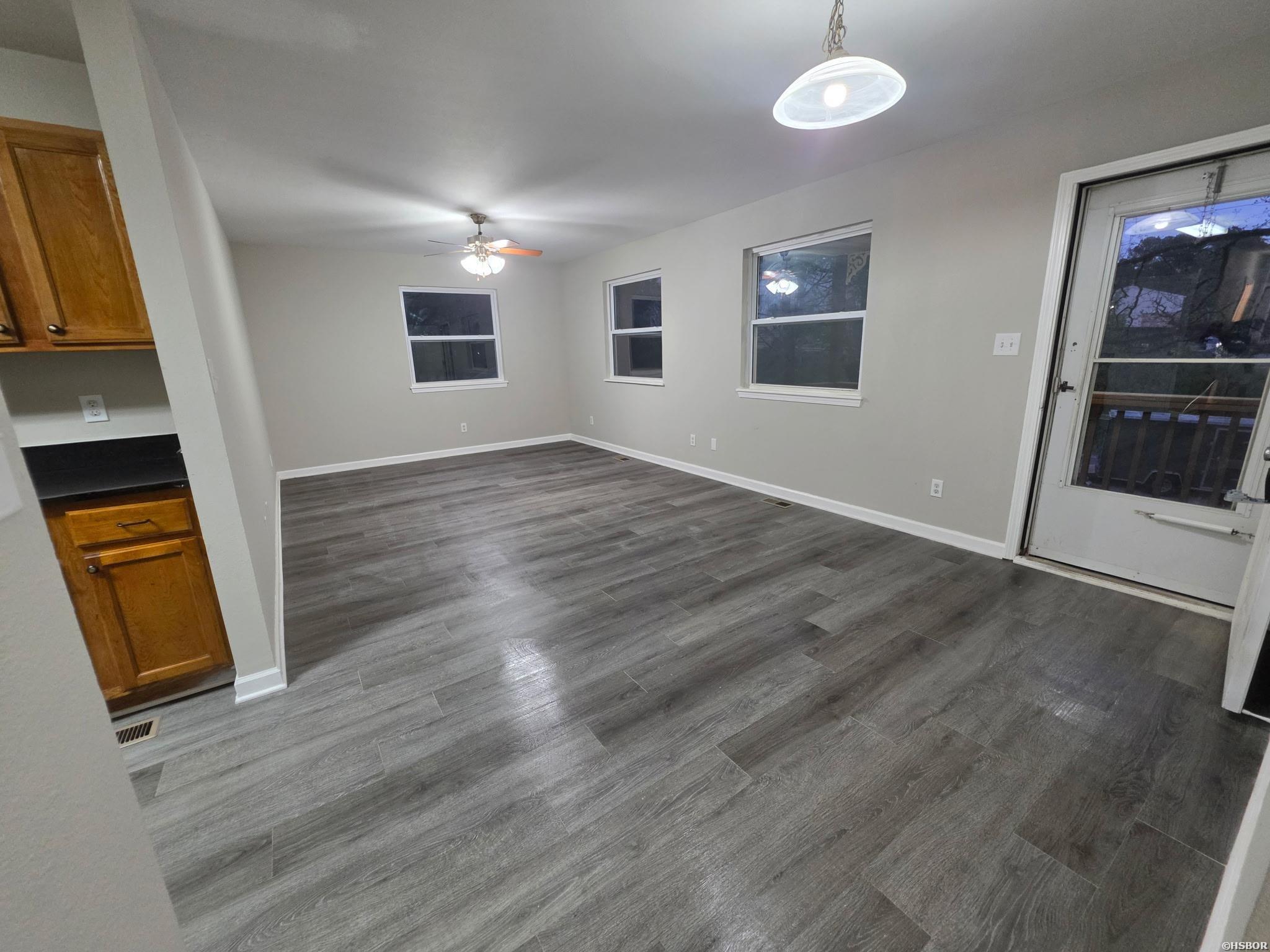 112 Newton Street Property Photo 10
