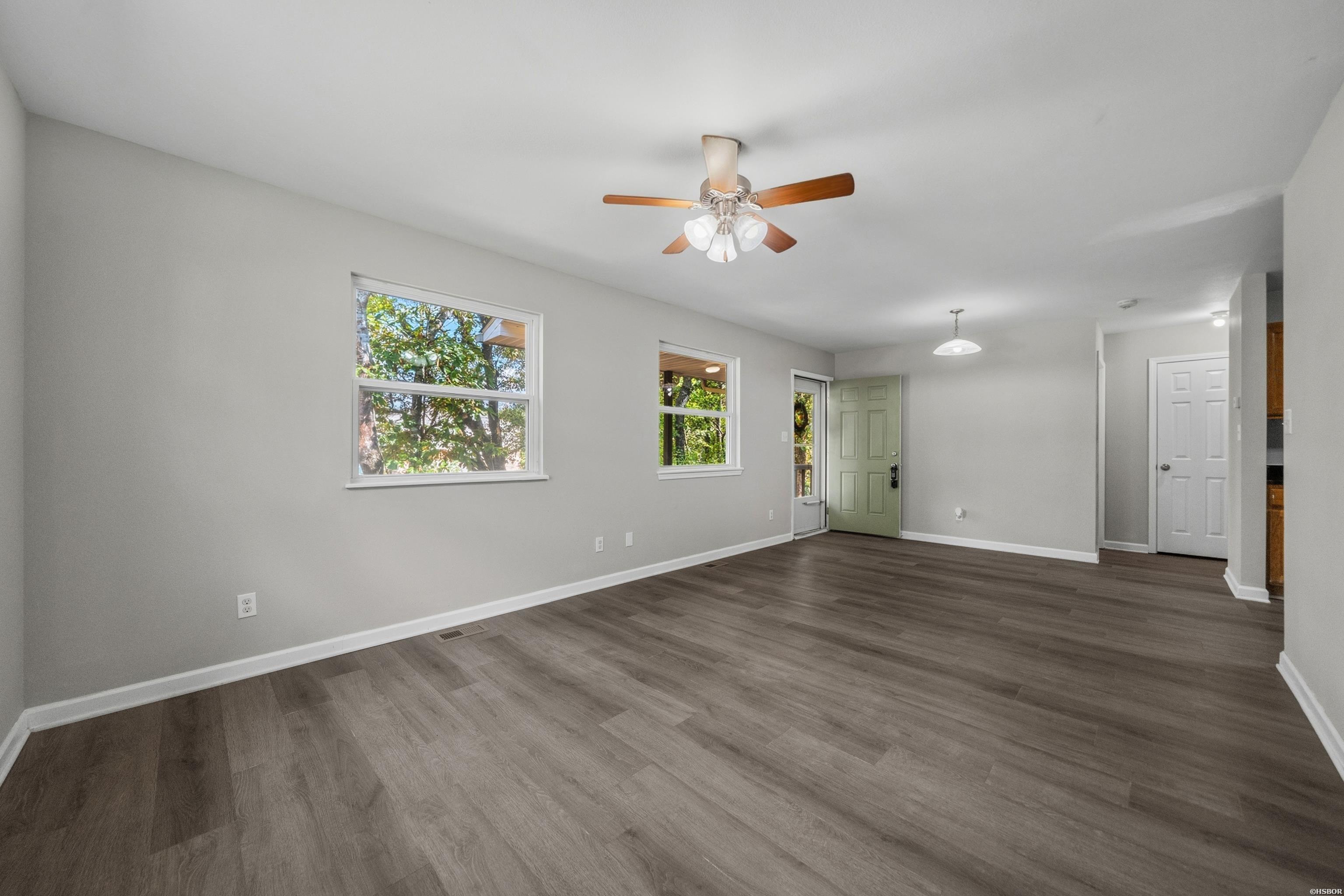112 Newton Street Property Photo 11