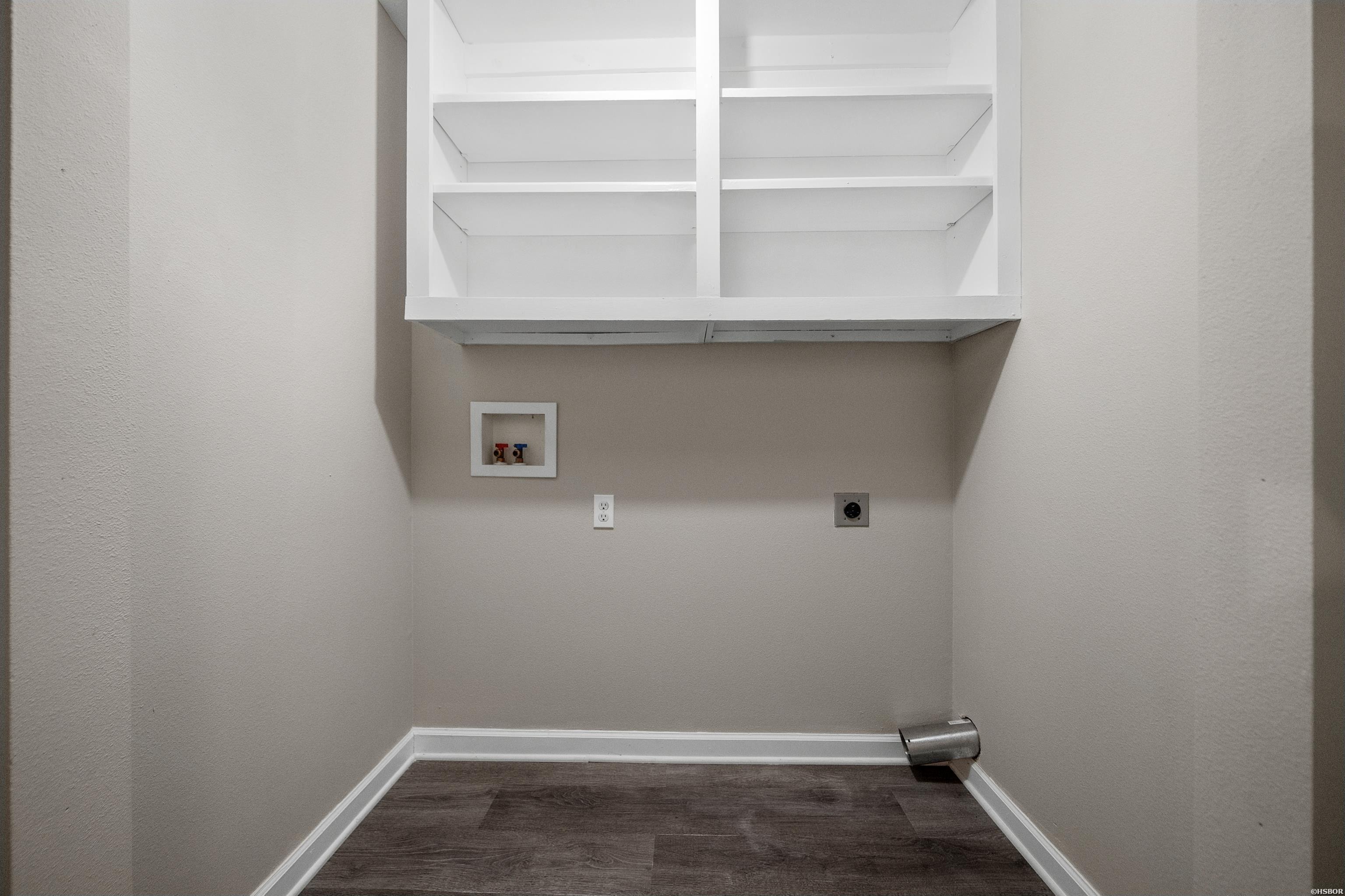112 Newton Street Property Photo 21