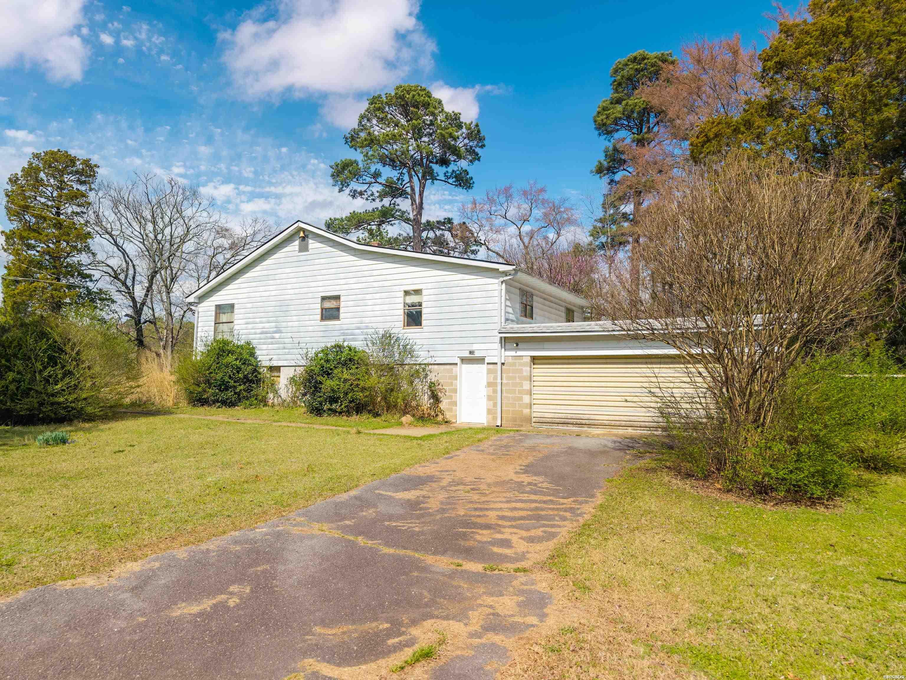 100 Morphew Road Property Photo 4