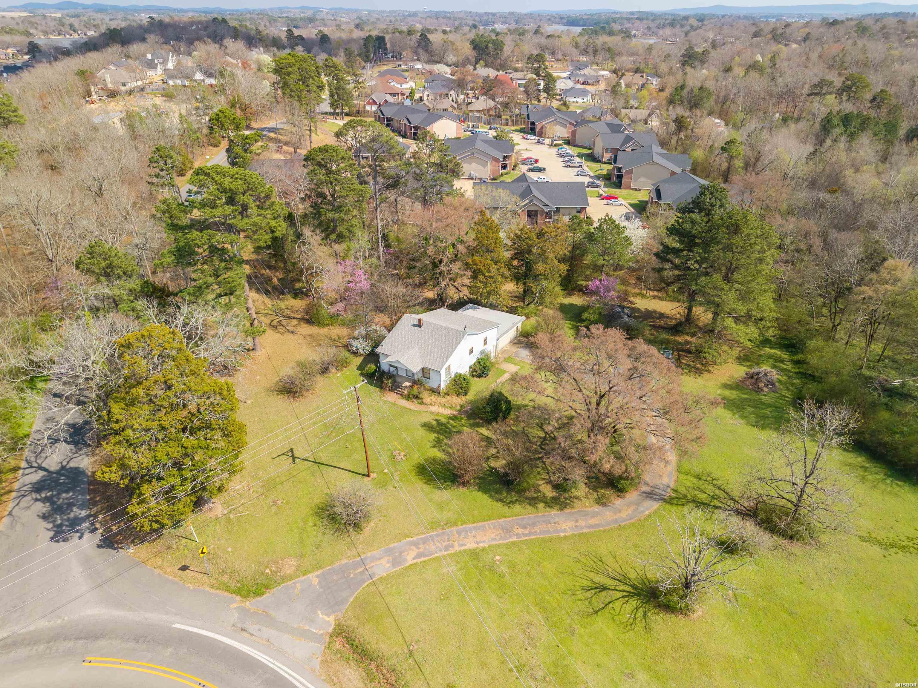 100 Morphew Road Property Photo 7