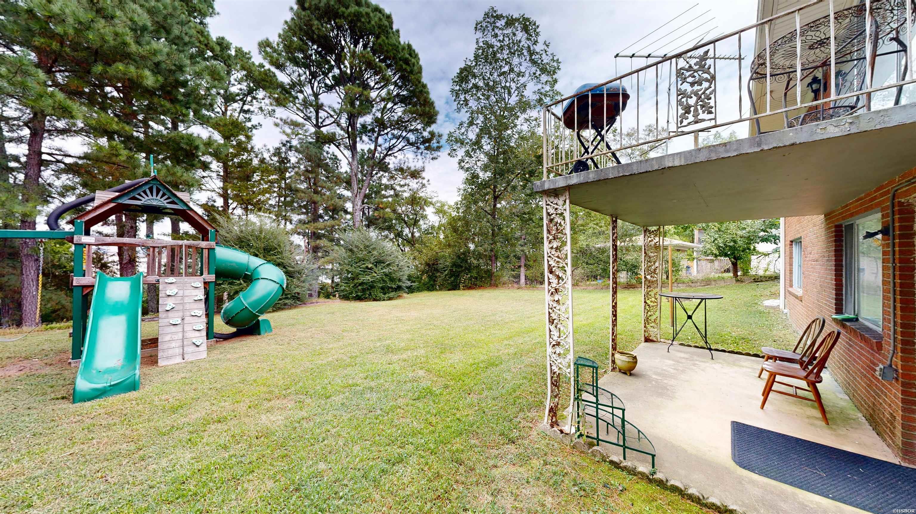 209 Mcmahan Drive Property Photo 5