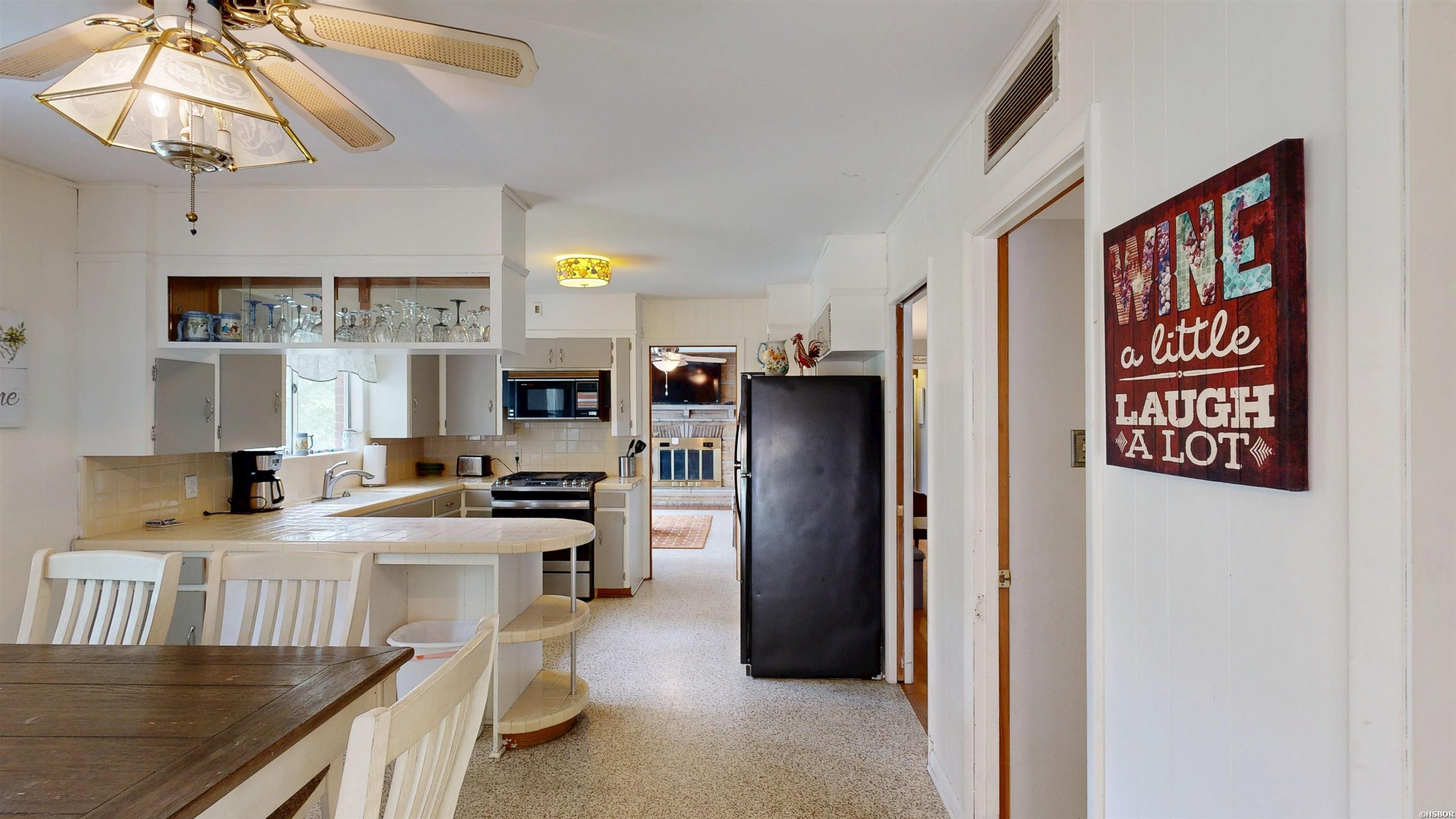 209 Mcmahan Drive Property Photo 12